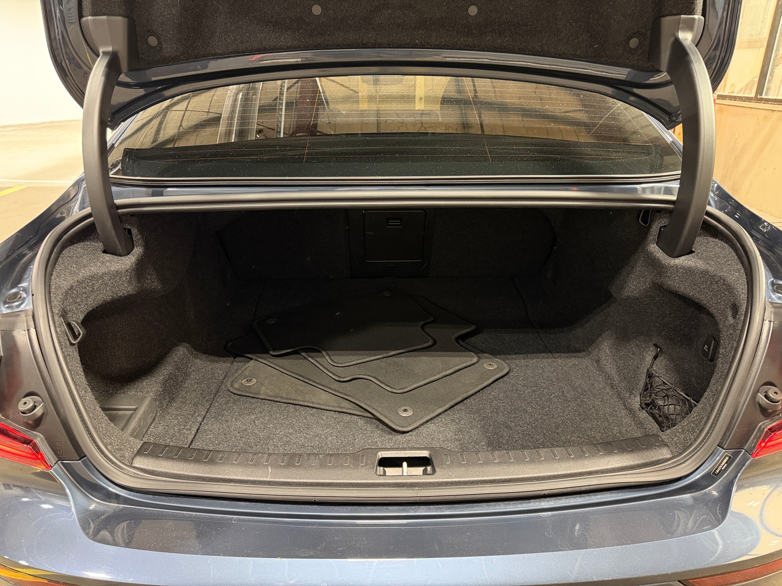 Thumbnail: 2019 Volvo S60 - 6