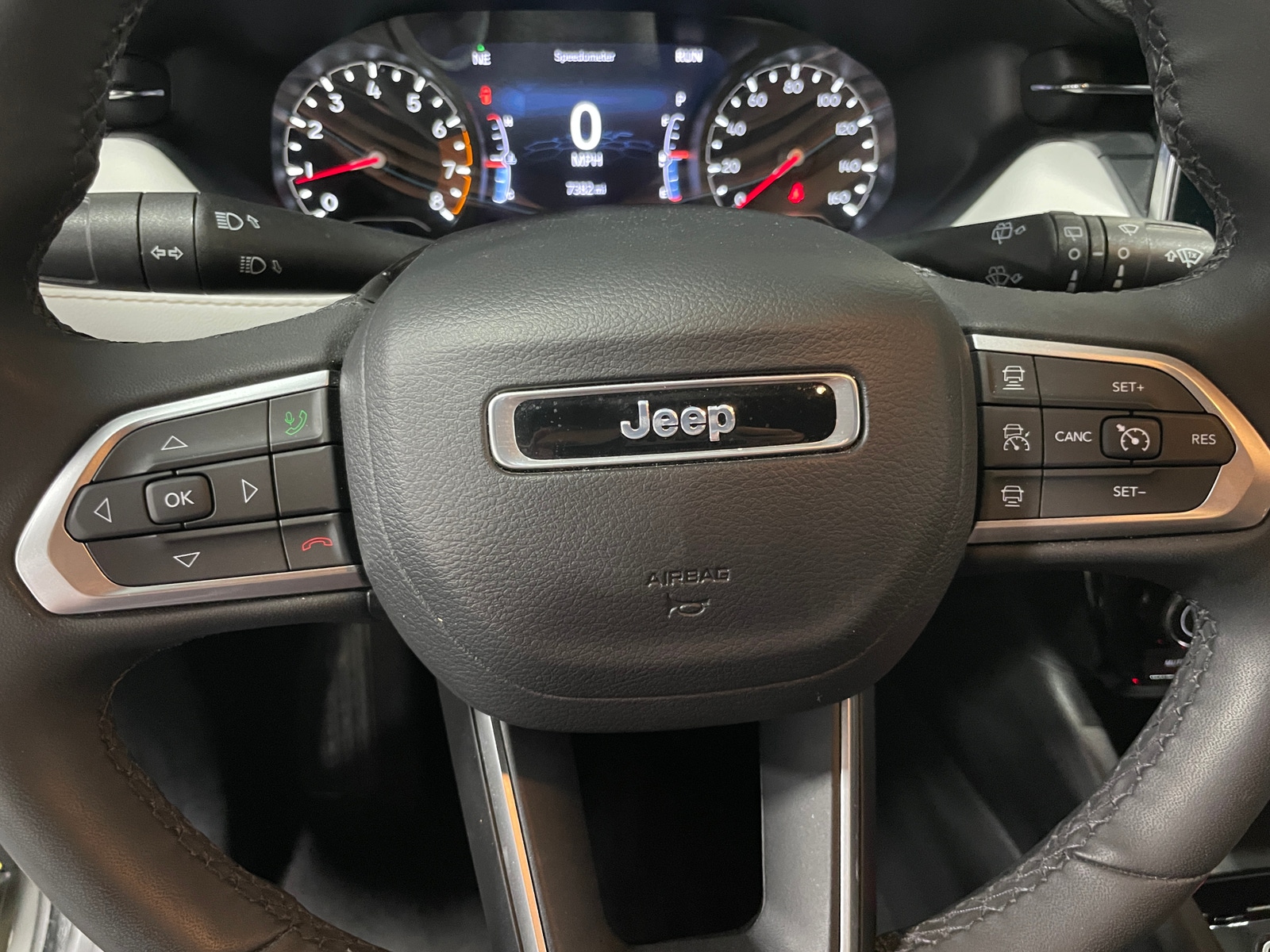 Thumbnail: 2023 Jeep Compass - 4