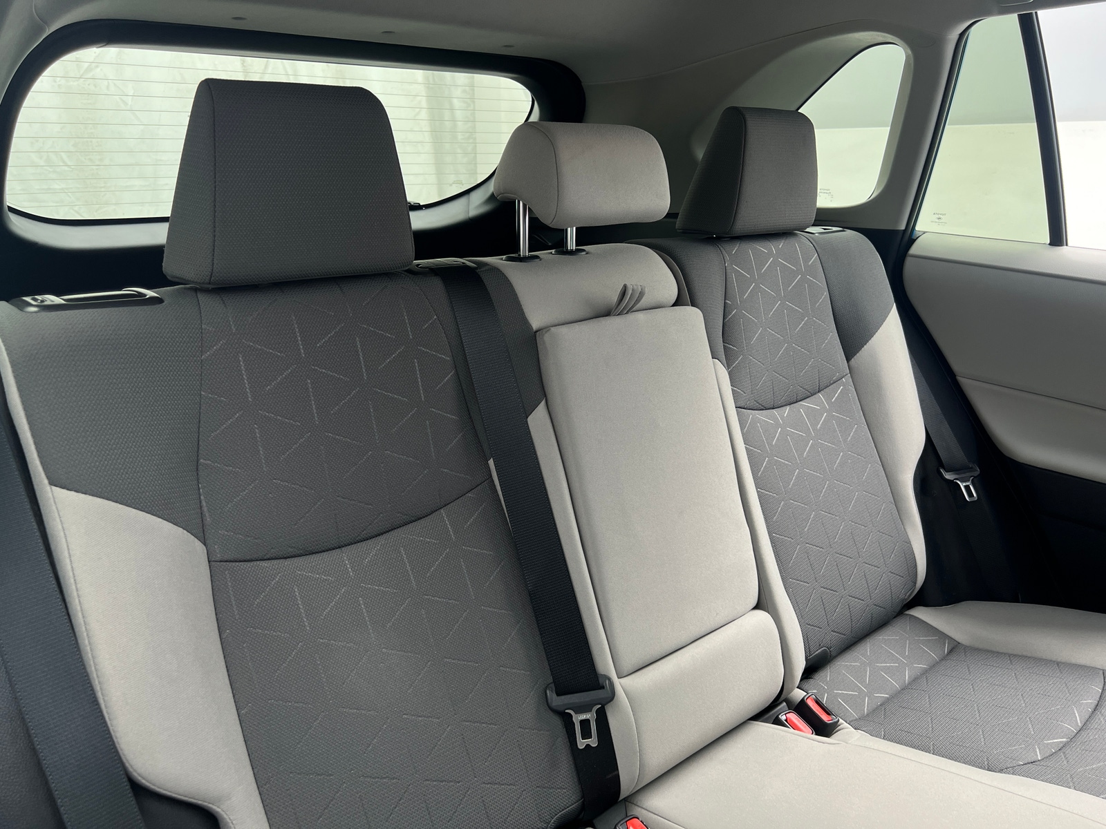 Thumbnail: 2020 Toyota RAV4 - 6