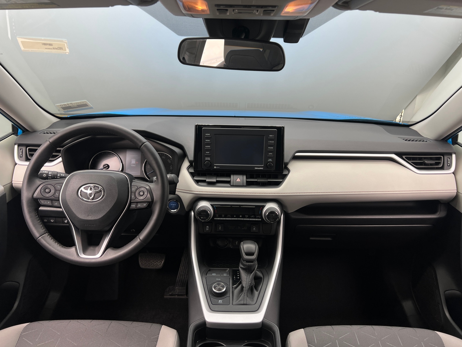 Thumbnail: 2020 Toyota RAV4 - 3
