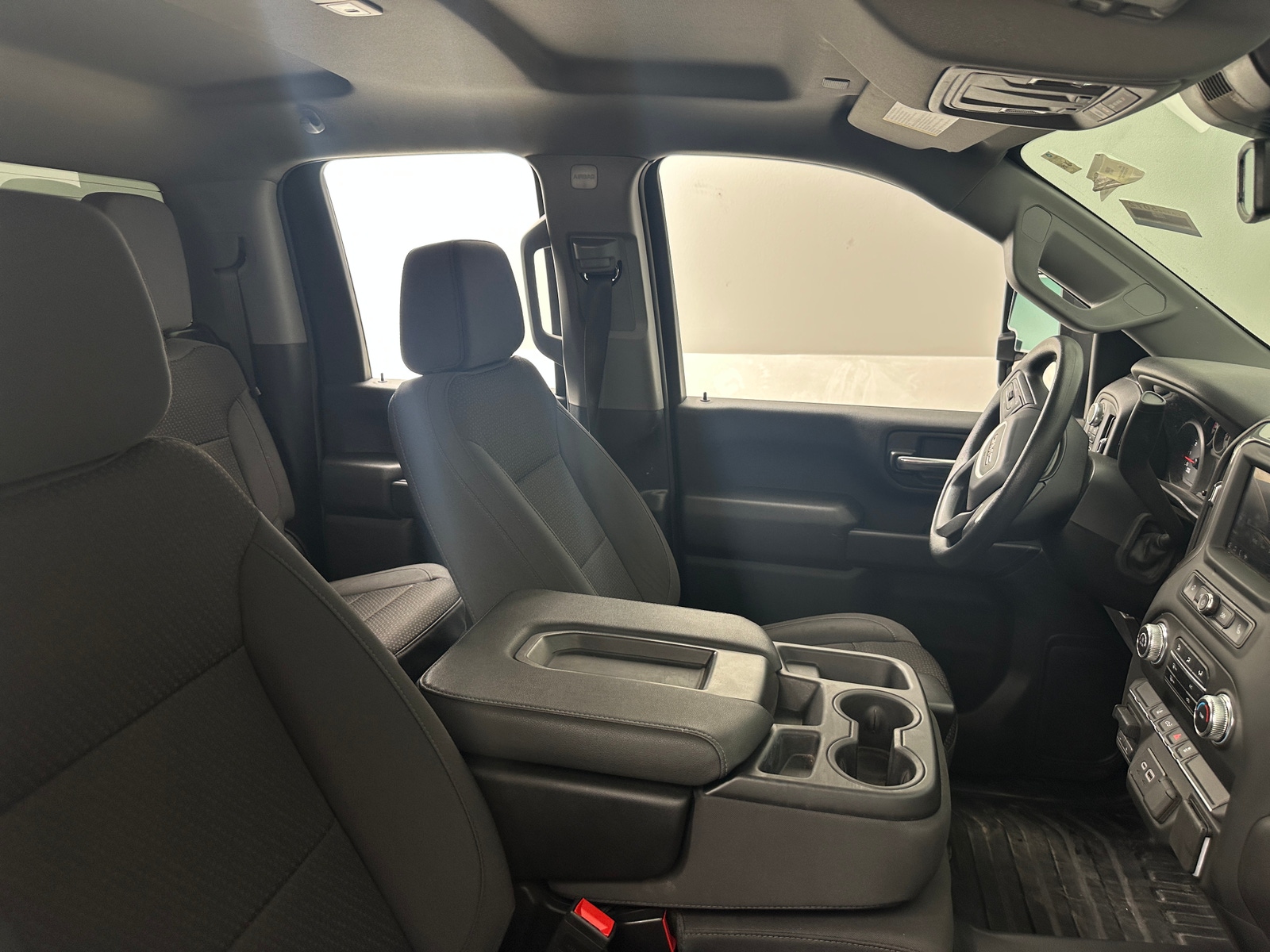 Thumbnail: 2025 GMC Sierra 3500 - 2