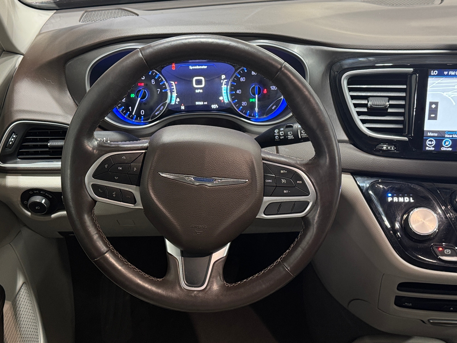 Thumbnail: 2019 Chrysler Pacifica - 4