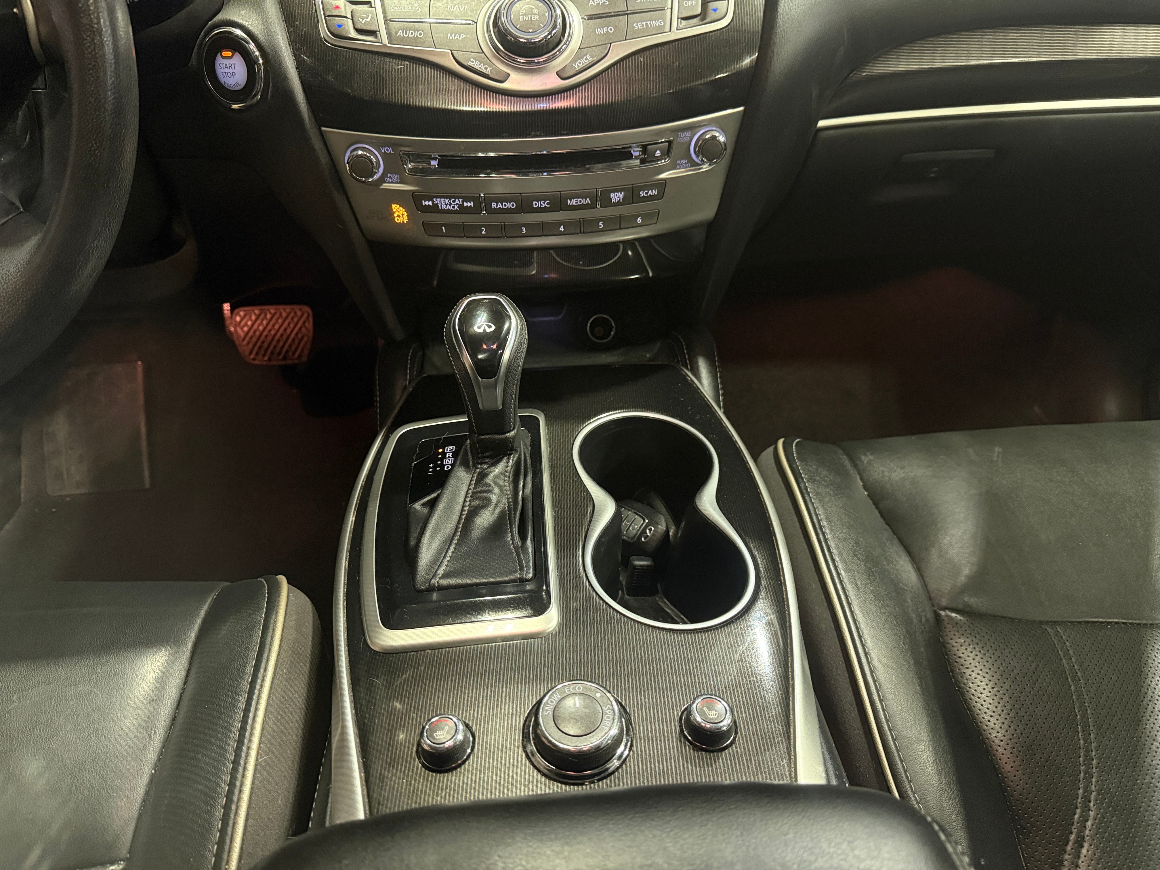 Used 2019 INFINITI QX60 LUXE with VIN 5N1DL0MM8KC554907 for sale in Pewaukee, WI