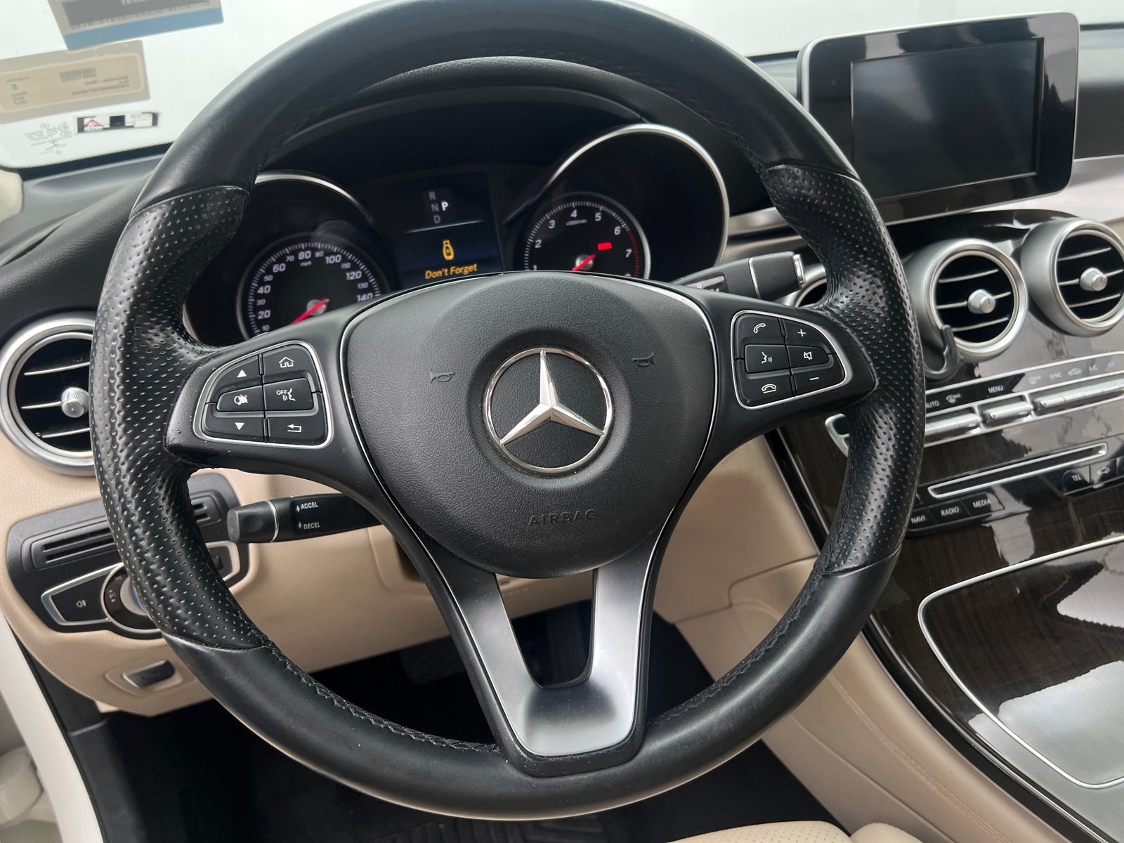 Thumbnail: 2017 Mercedes-Benz GLC - 4