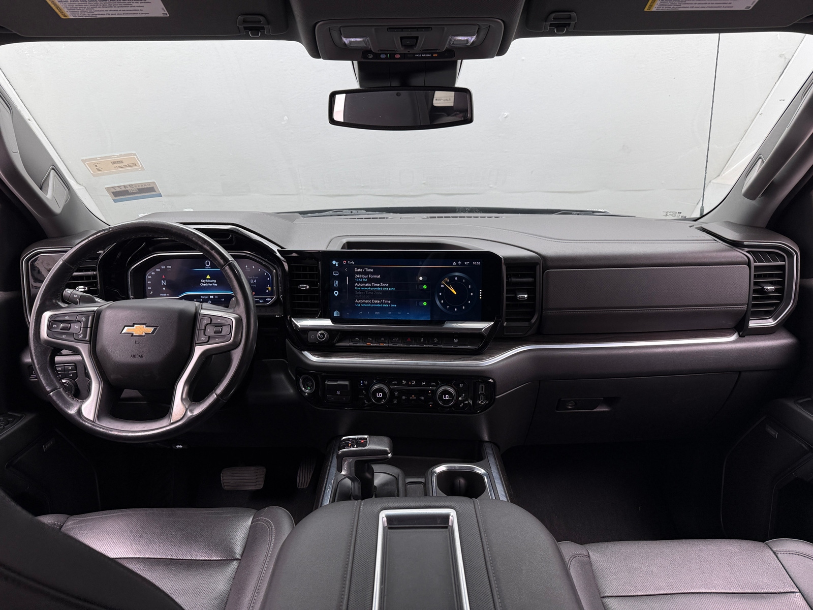 Thumbnail: 2022 Chevrolet Silverado 1500 - 2