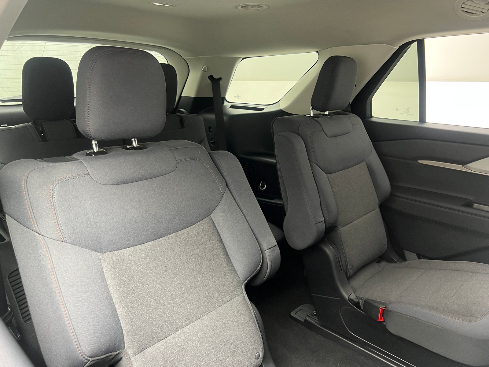 Thumbnail: 2026 Ford Explorer - 6