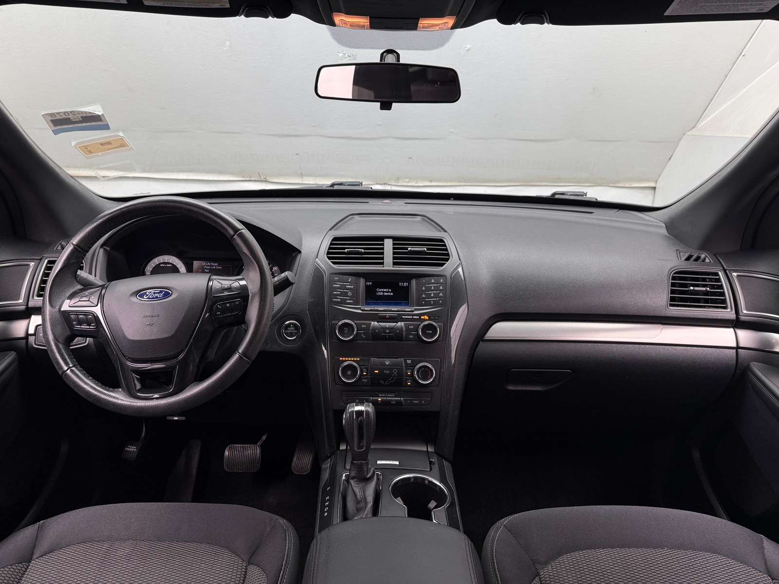 Thumbnail: 2018 Ford Explorer - 3