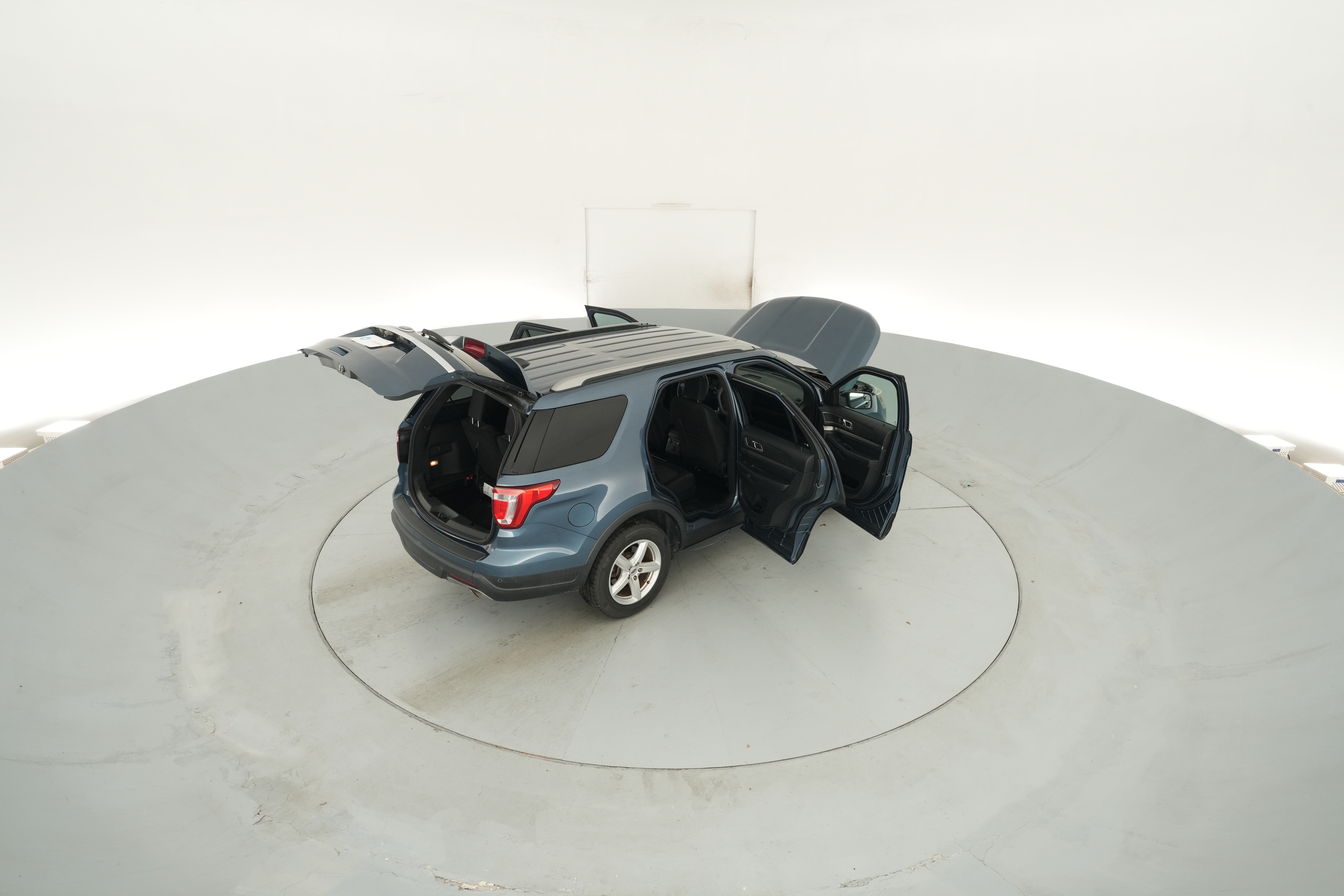 2018 Ford Explorer XLT - Photo 49