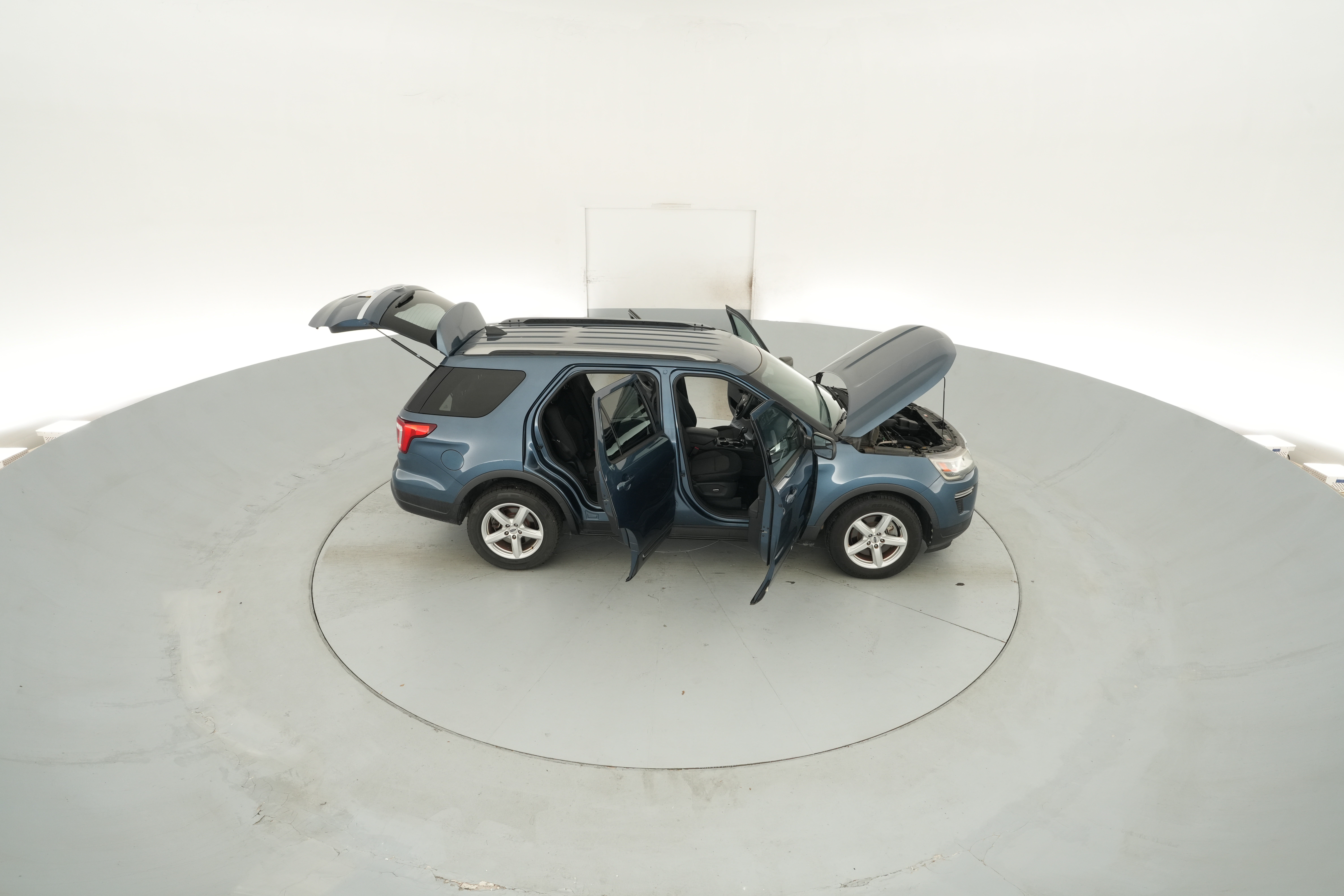 2018 Ford Explorer XLT - Photo 51