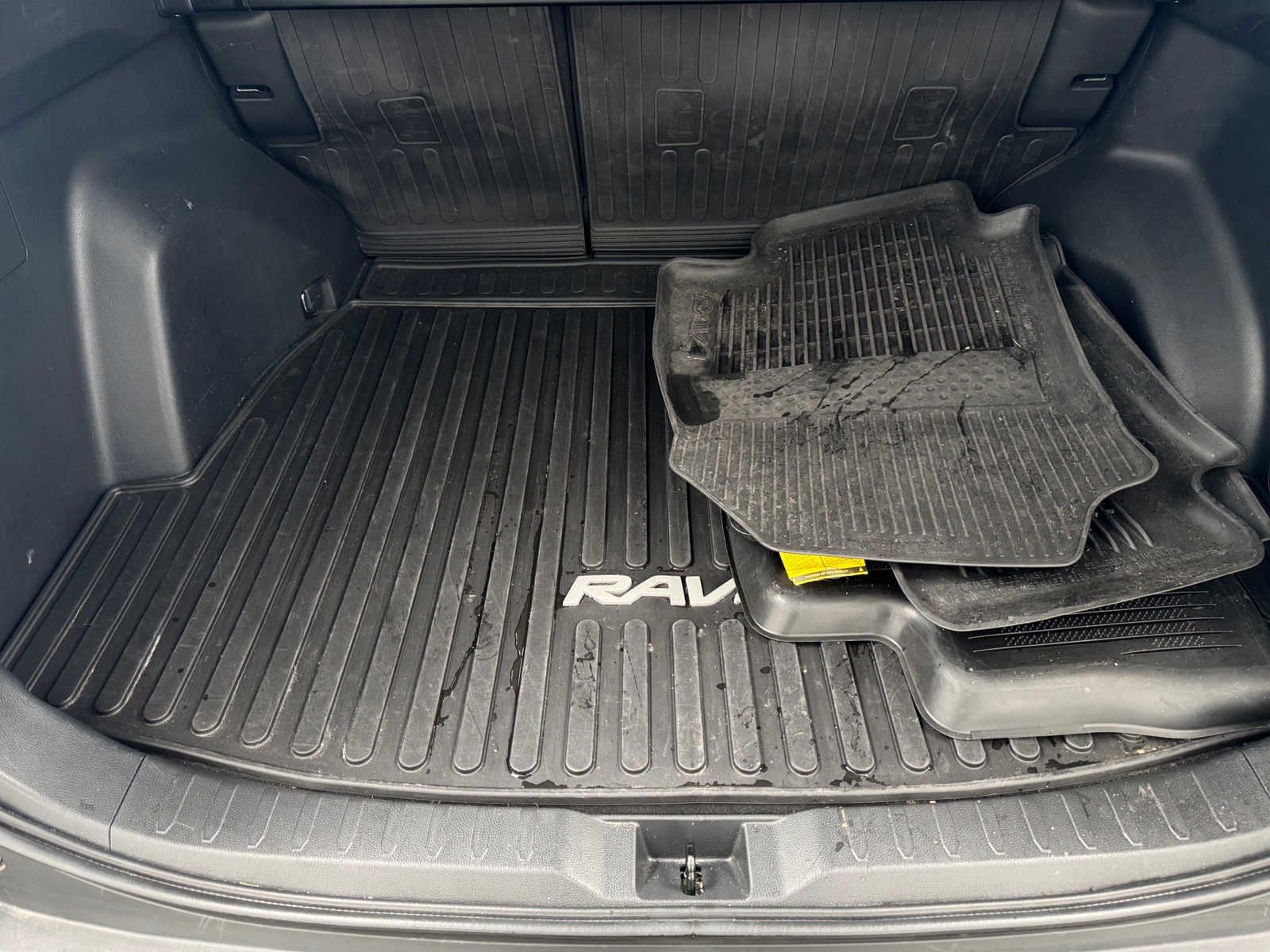 Thumbnail: 2023 Toyota RAV4 - 6