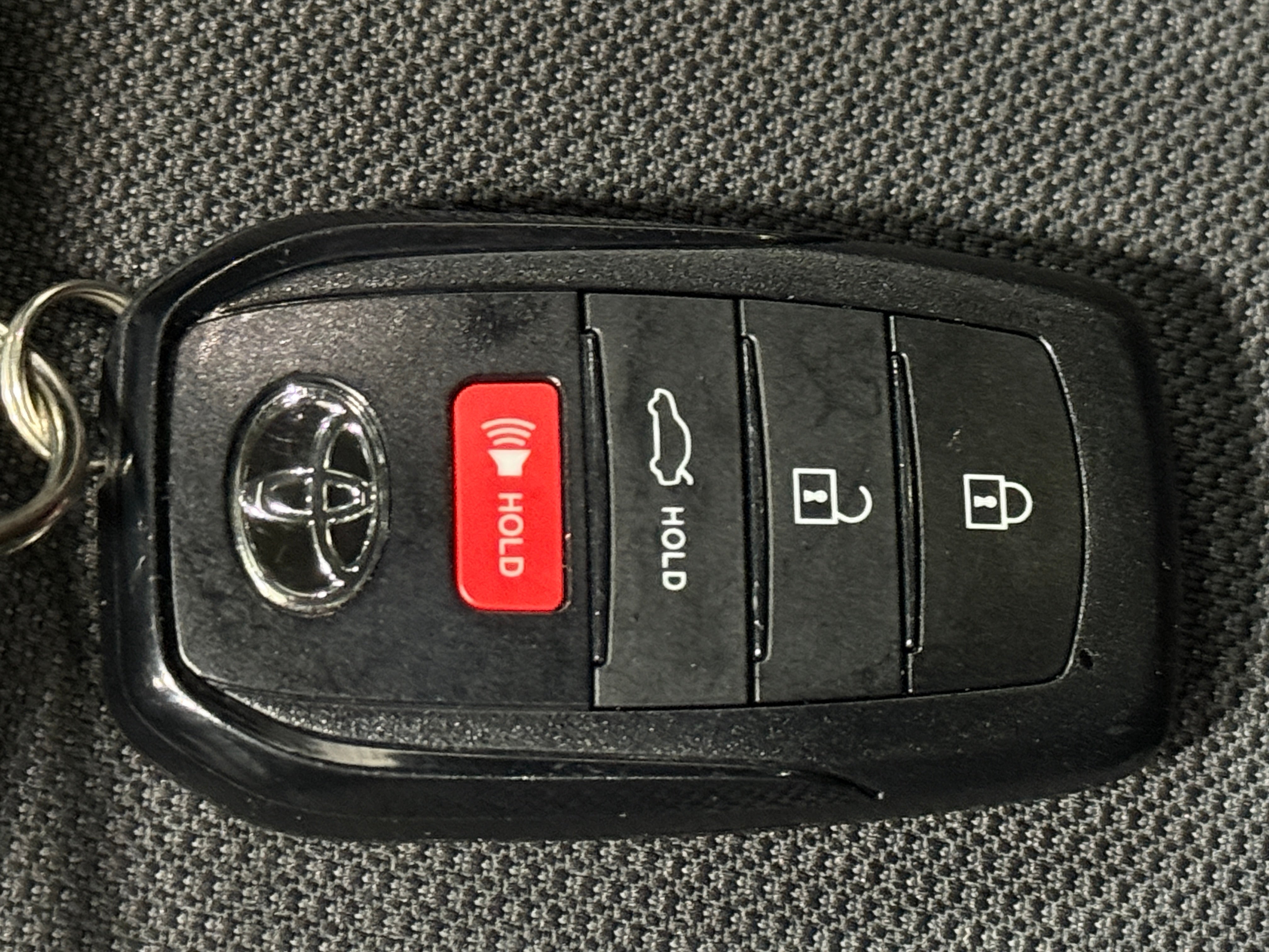 2024 Toyota Corolla SE - Photo 3