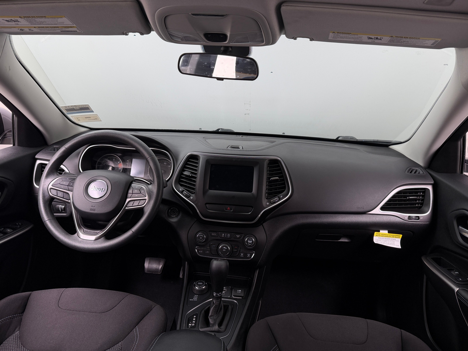 Thumbnail: 2019 Jeep Cherokee - 3