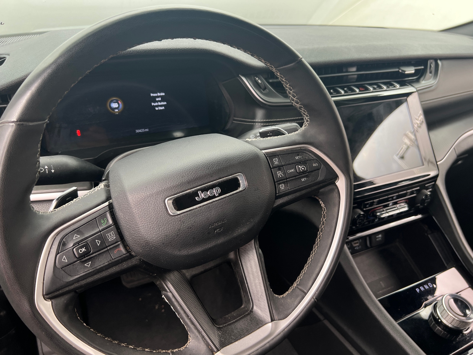 Thumbnail: 2023 Jeep Grand Cherokee - 4