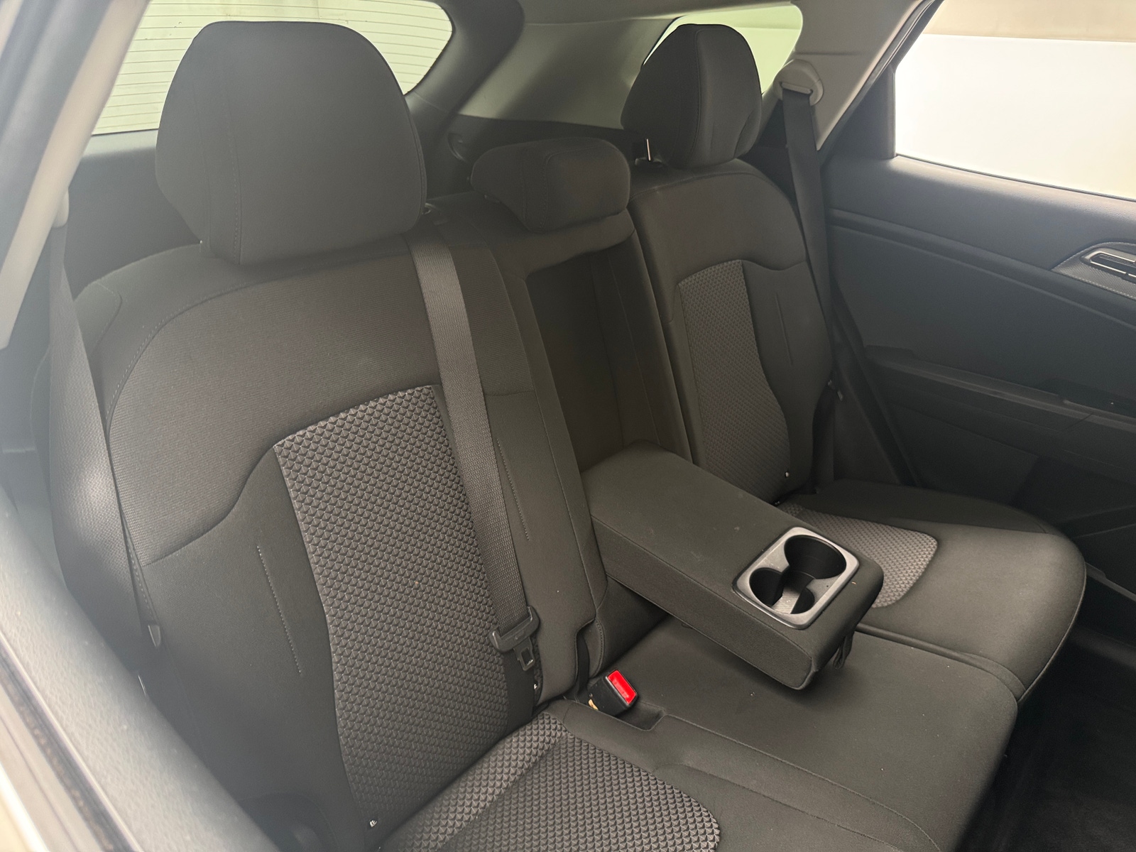 Thumbnail: 2023 Kia Sportage - 6