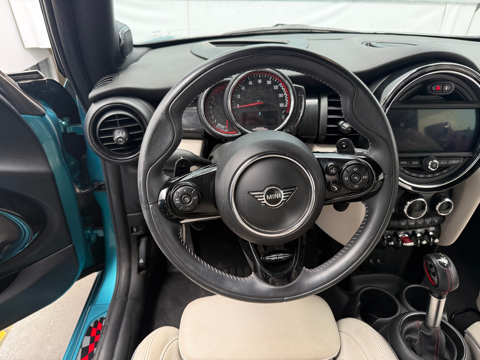 Thumbnail: 2019 MINI Cooper Convertible - 4