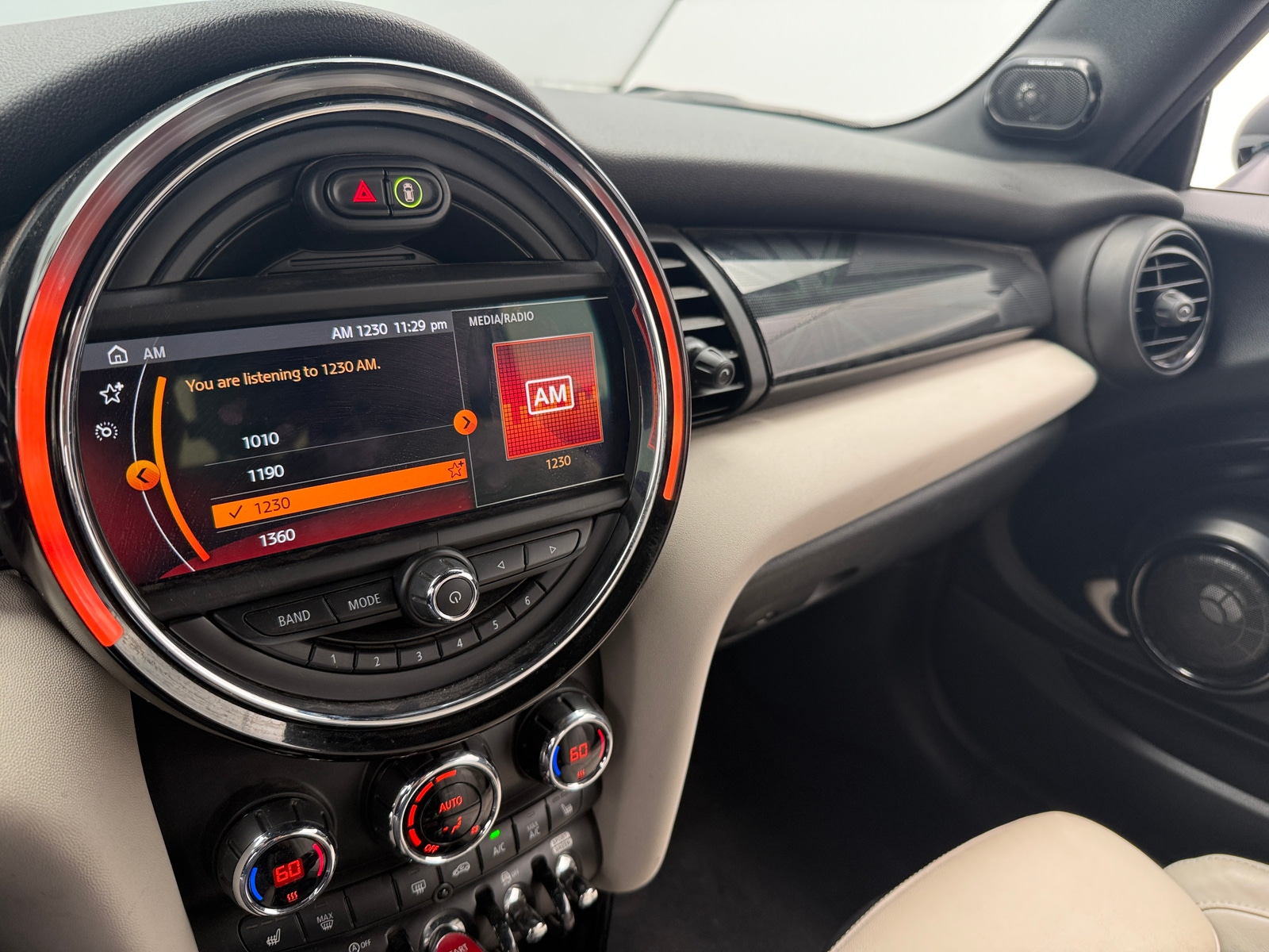 Thumbnail: 2019 MINI Cooper Convertible - 3