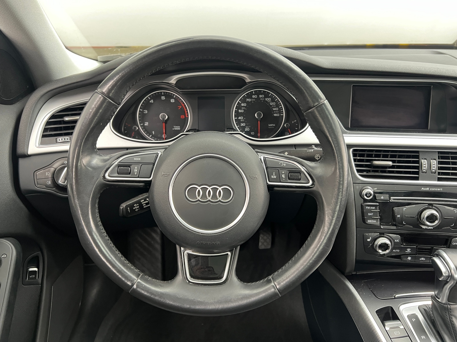 Thumbnail: 2016 Audi A4 - 4
