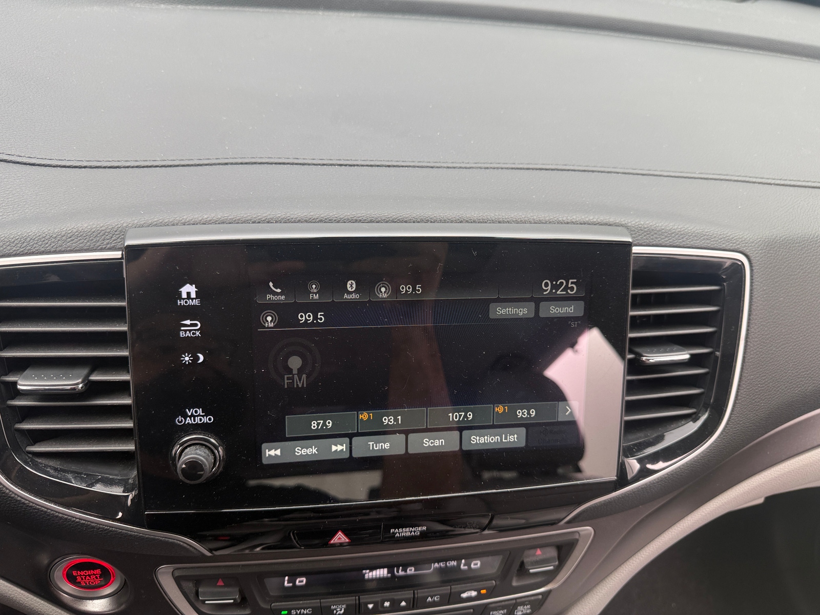 Thumbnail: 2020 Honda Pilot - 3