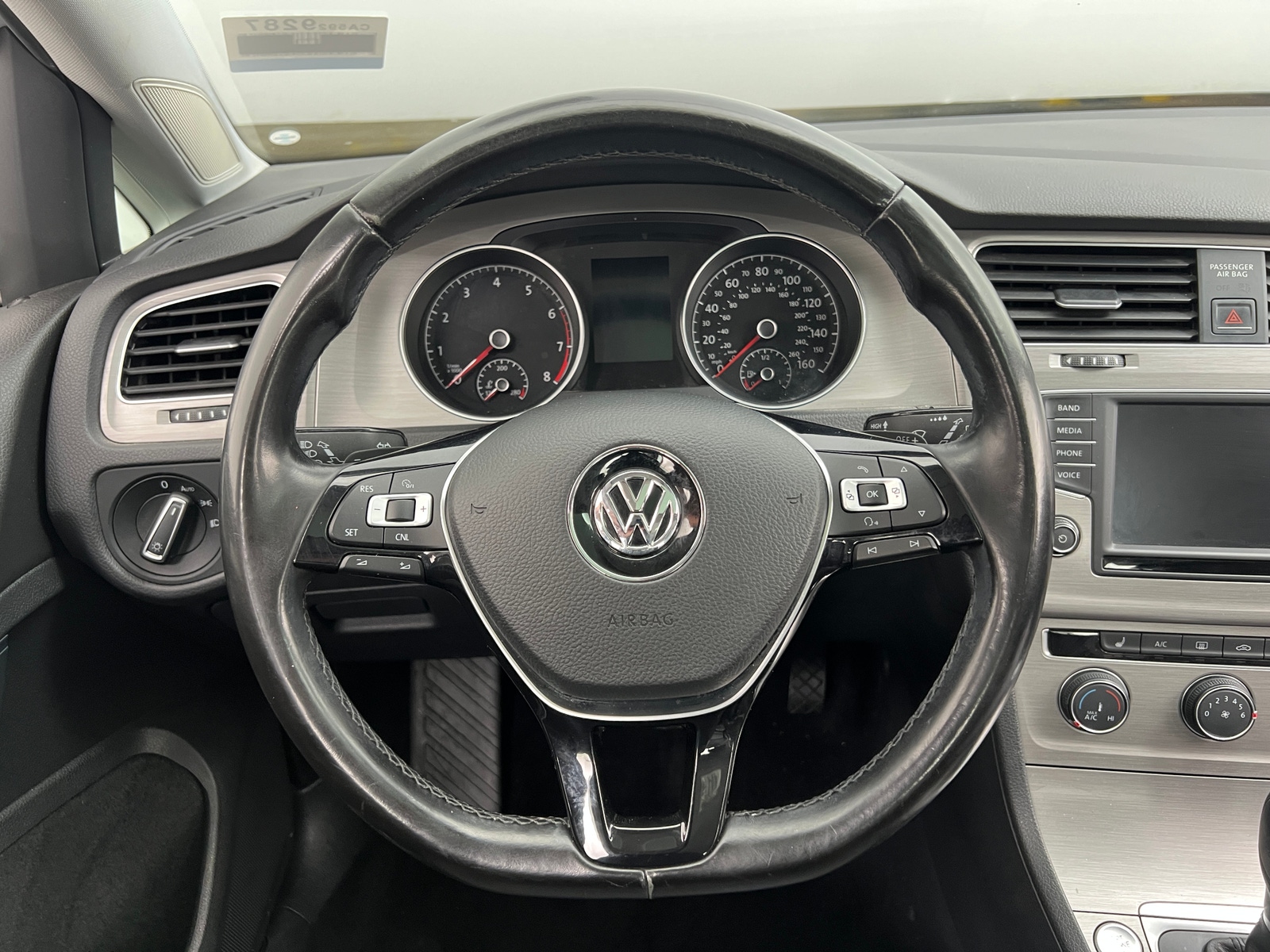 Thumbnail: 2017 Volkswagen Golf - 5