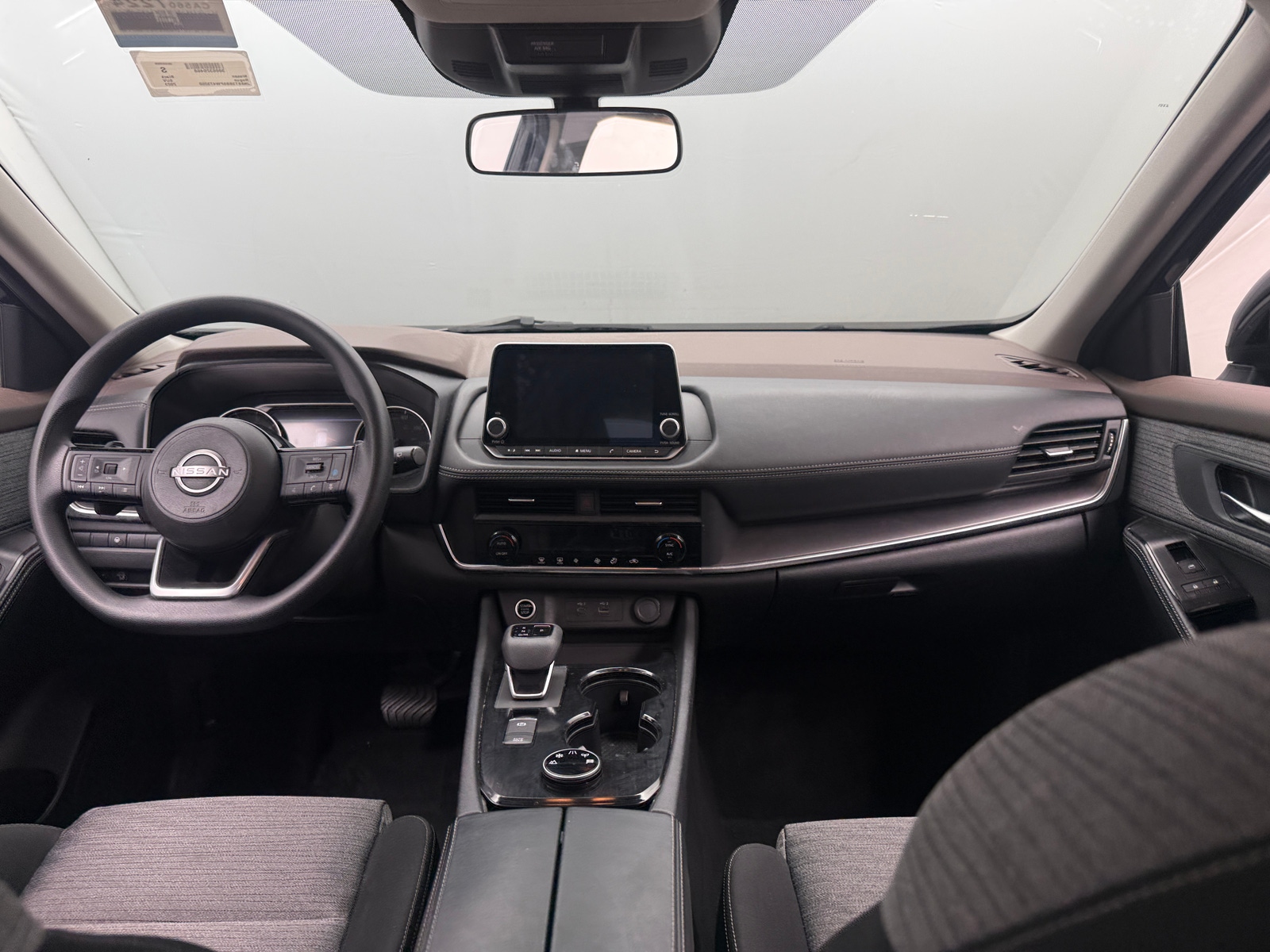 Thumbnail: 2023 Nissan Rogue - 3