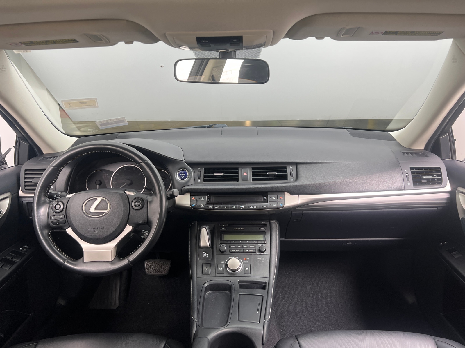 Thumbnail: 2015 Lexus CT - 2