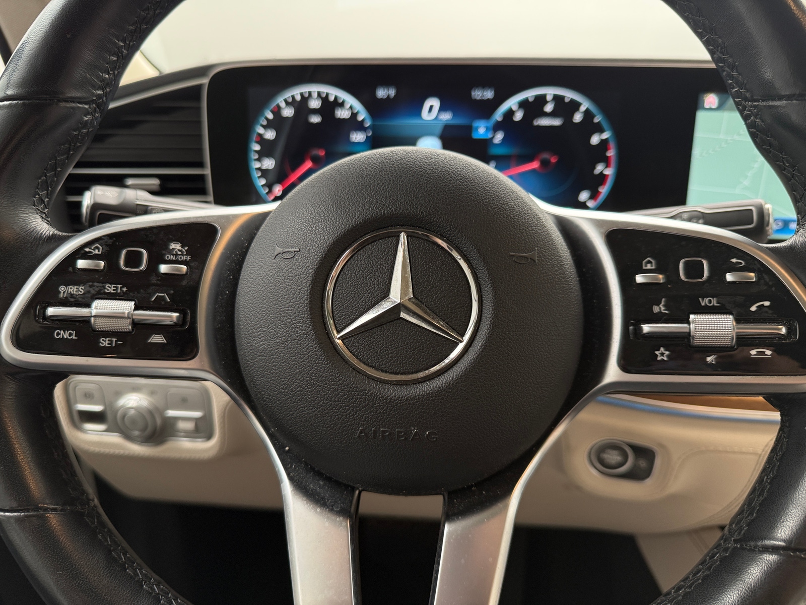 Thumbnail: 2021 Mercedes-Benz GLS - 4