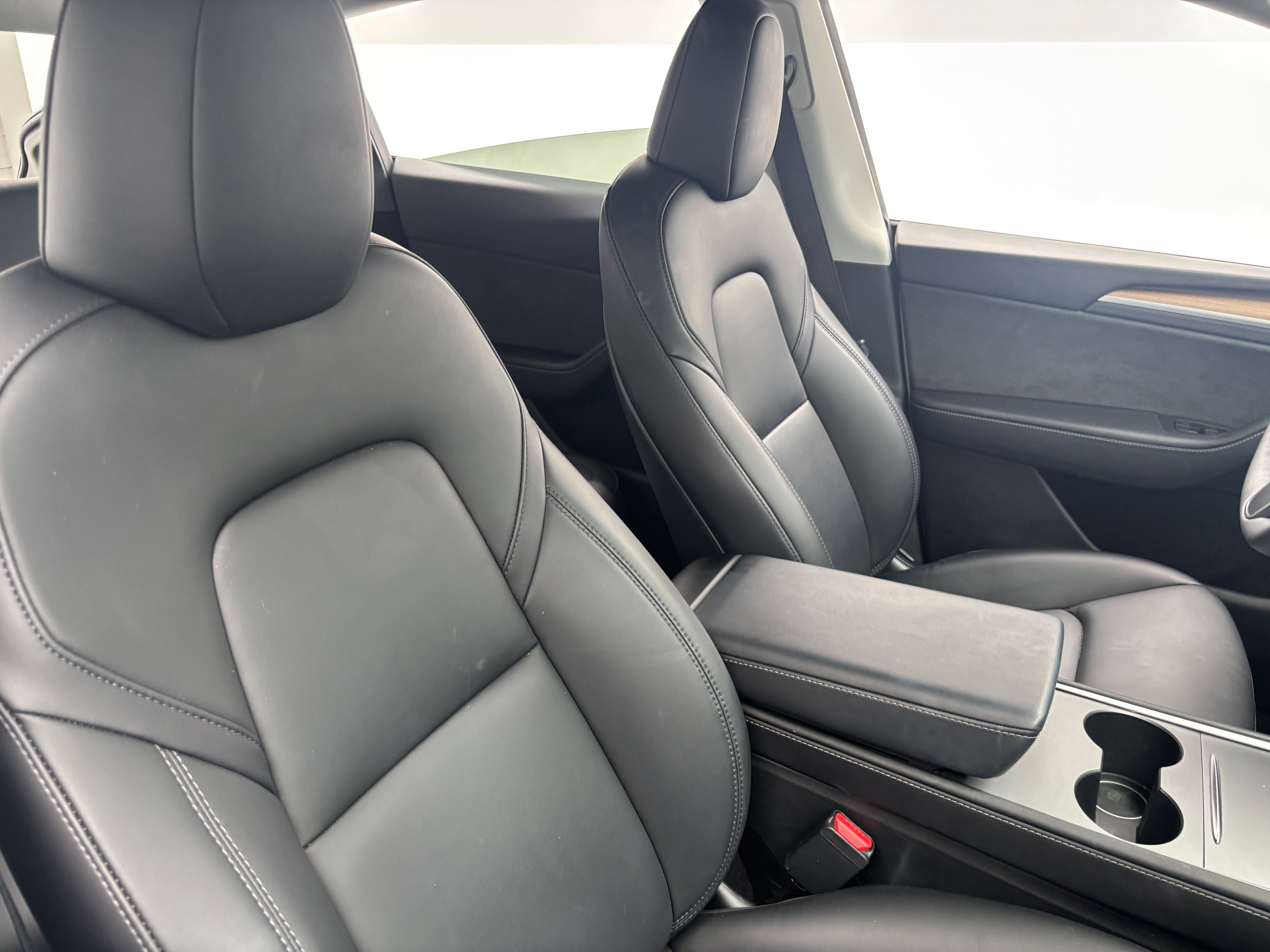 Used 2023 Tesla Model Y Long Range with VIN 7SAYGDEE4PA168973 for sale in Auburn, WA