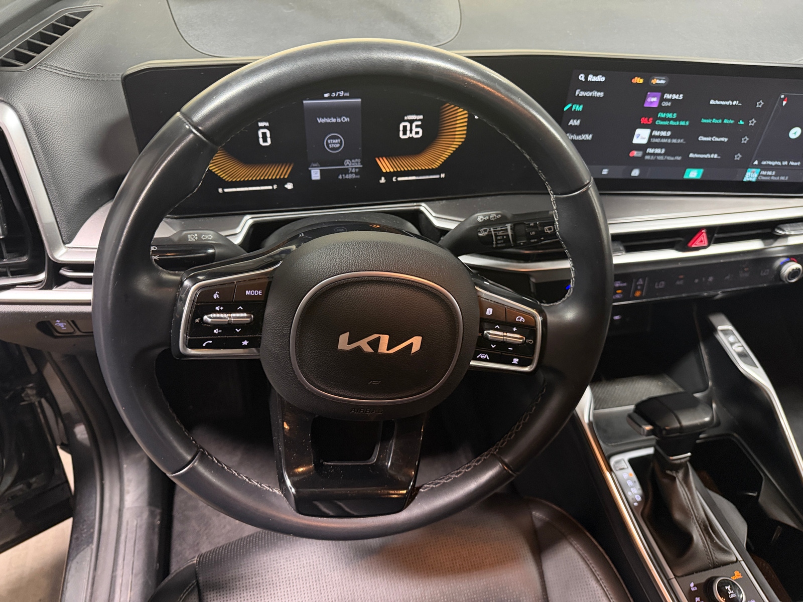Thumbnail: 2024 Kia Sorento - 4