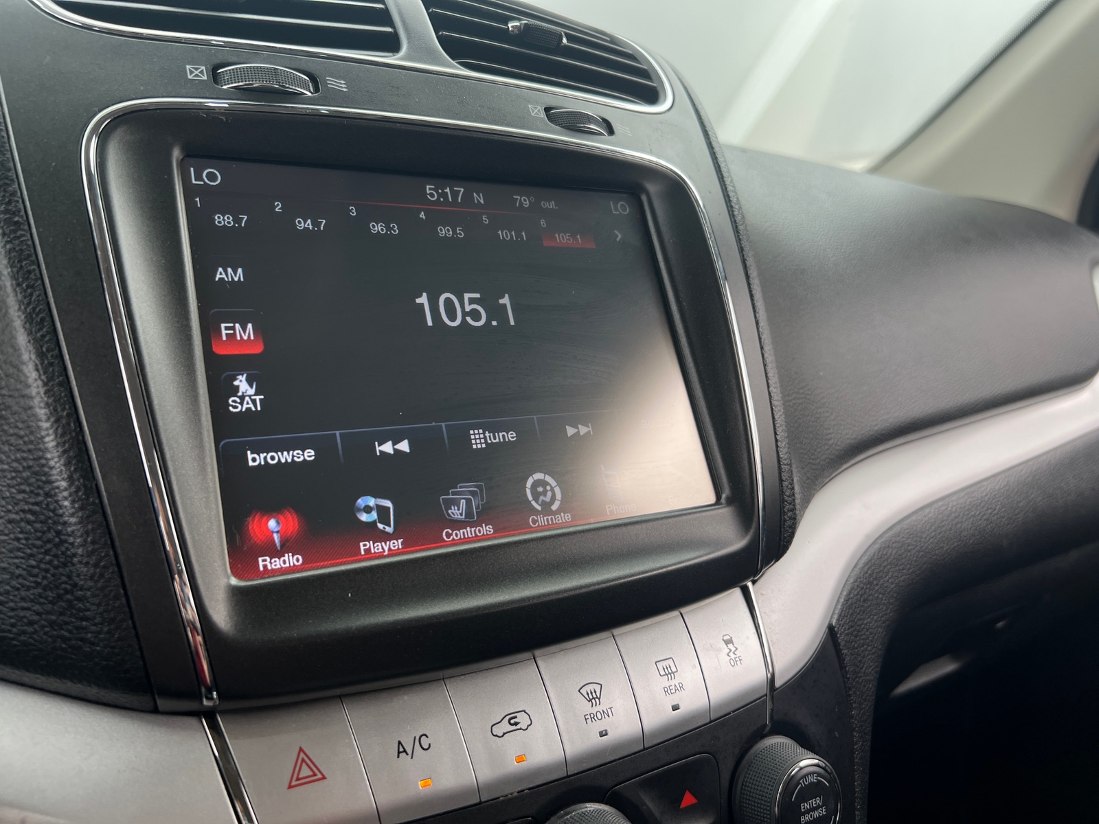 Thumbnail: 2019 Dodge Journey - 3