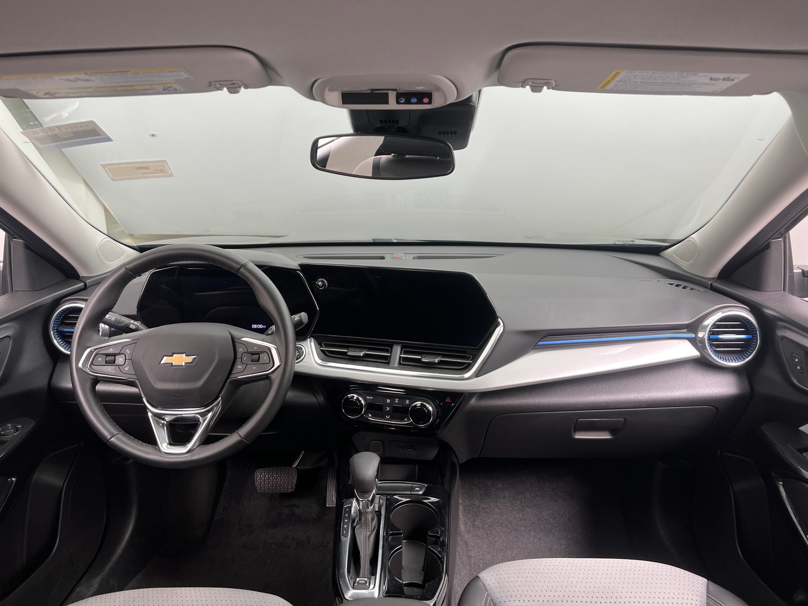 Thumbnail: 2025 Chevrolet Trax - 2