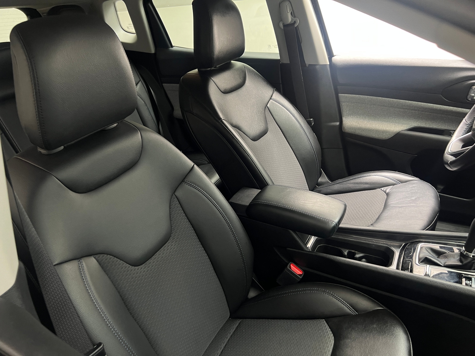 Thumbnail: 2022 Jeep Compass - 2
