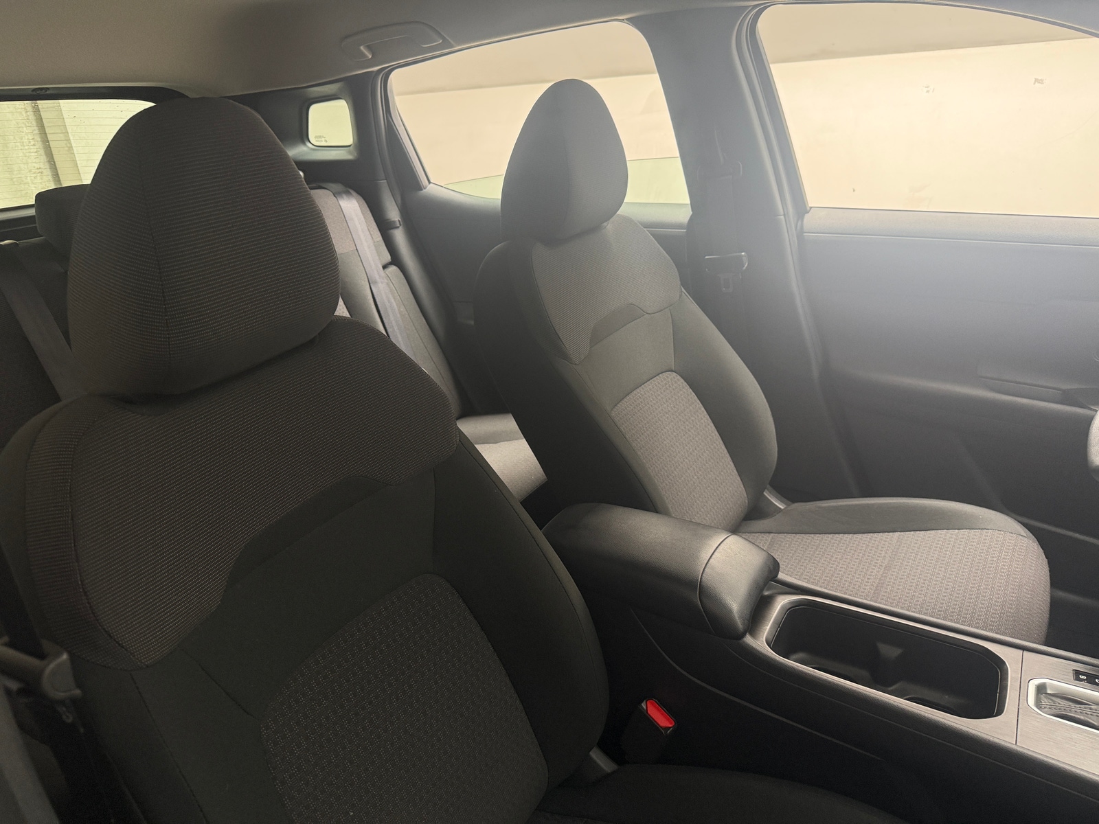 Thumbnail: 2025 Nissan Kicks - 2