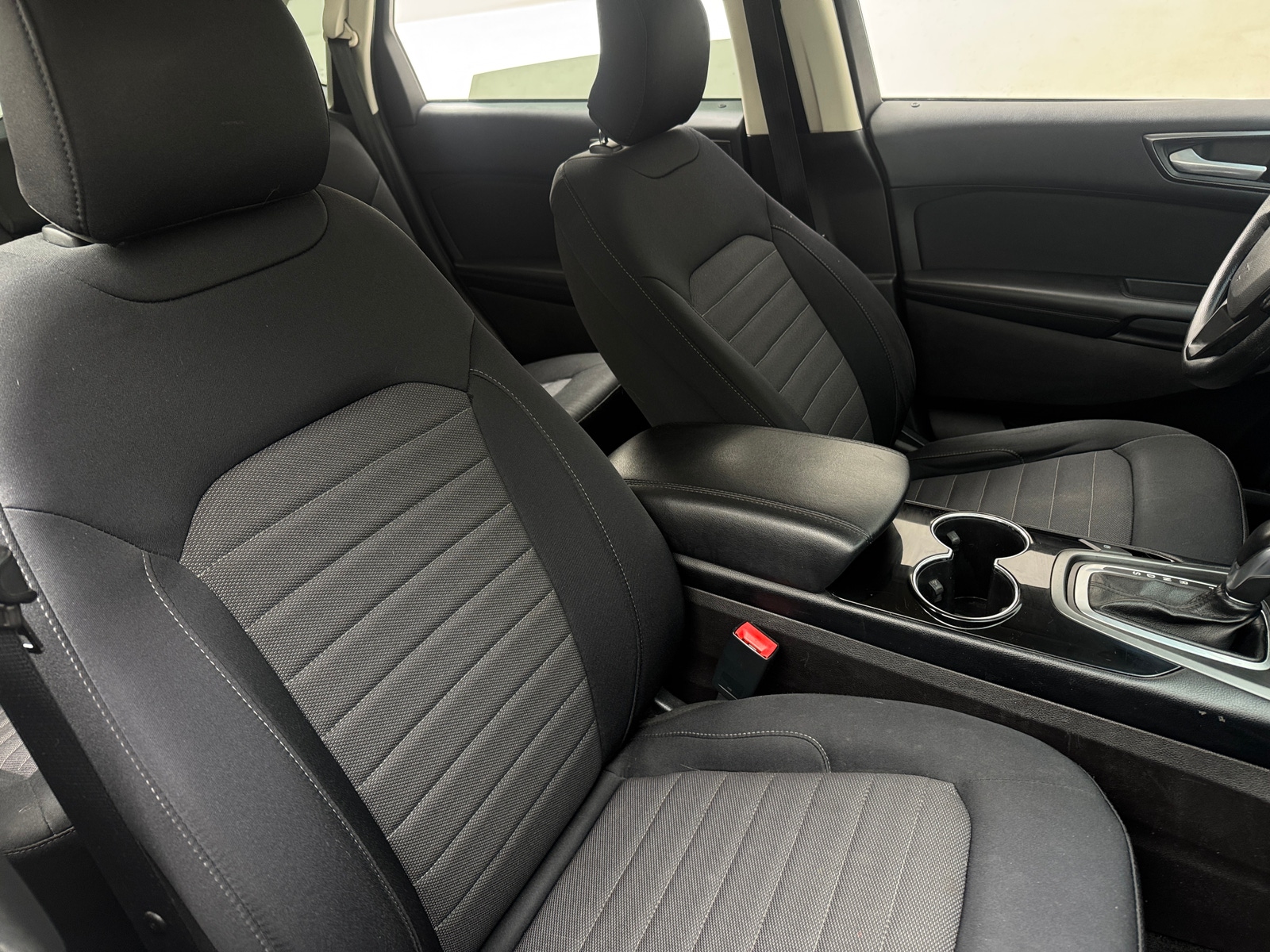 Thumbnail: 2017 Ford Edge - 2