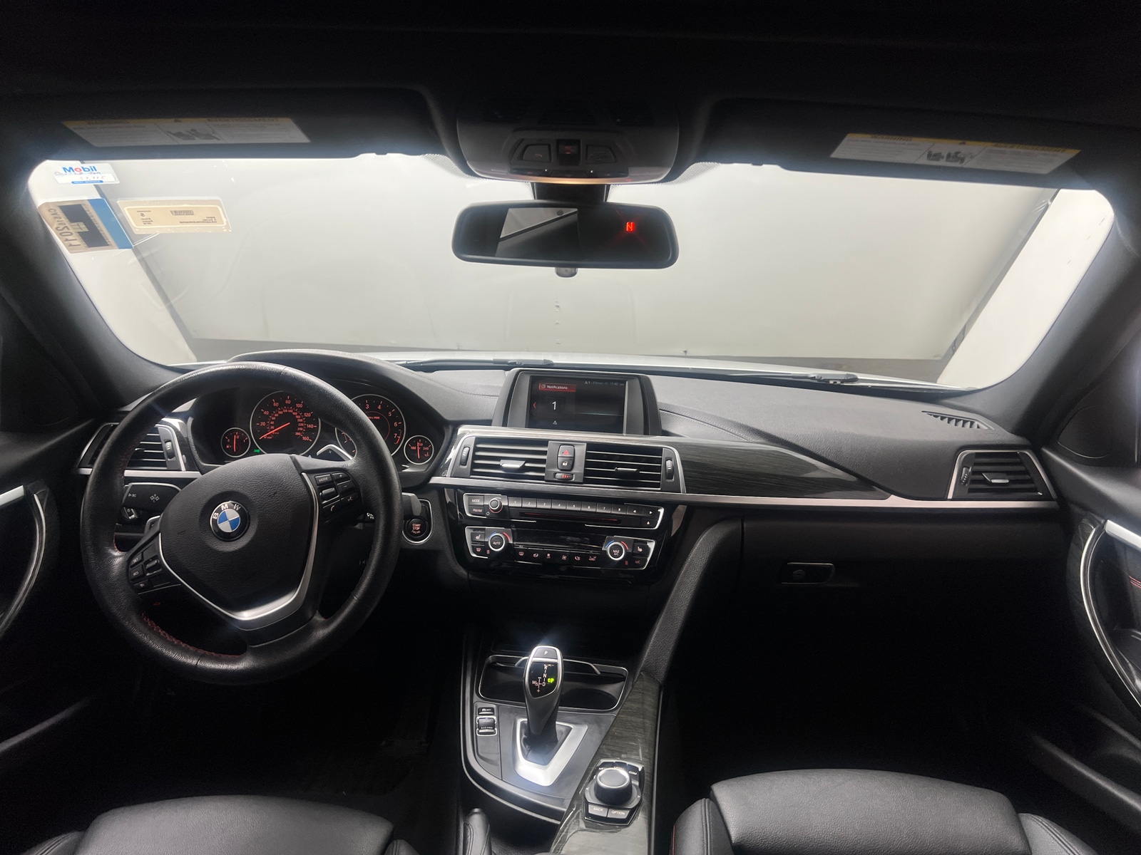 Thumbnail: 2018 BMW 3 Series - 2