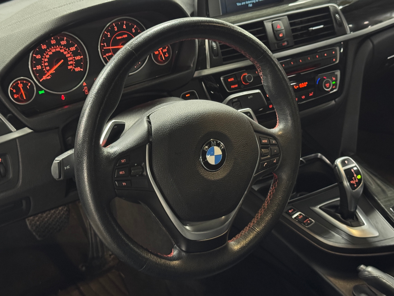 Thumbnail: 2018 BMW 3 Series - 4