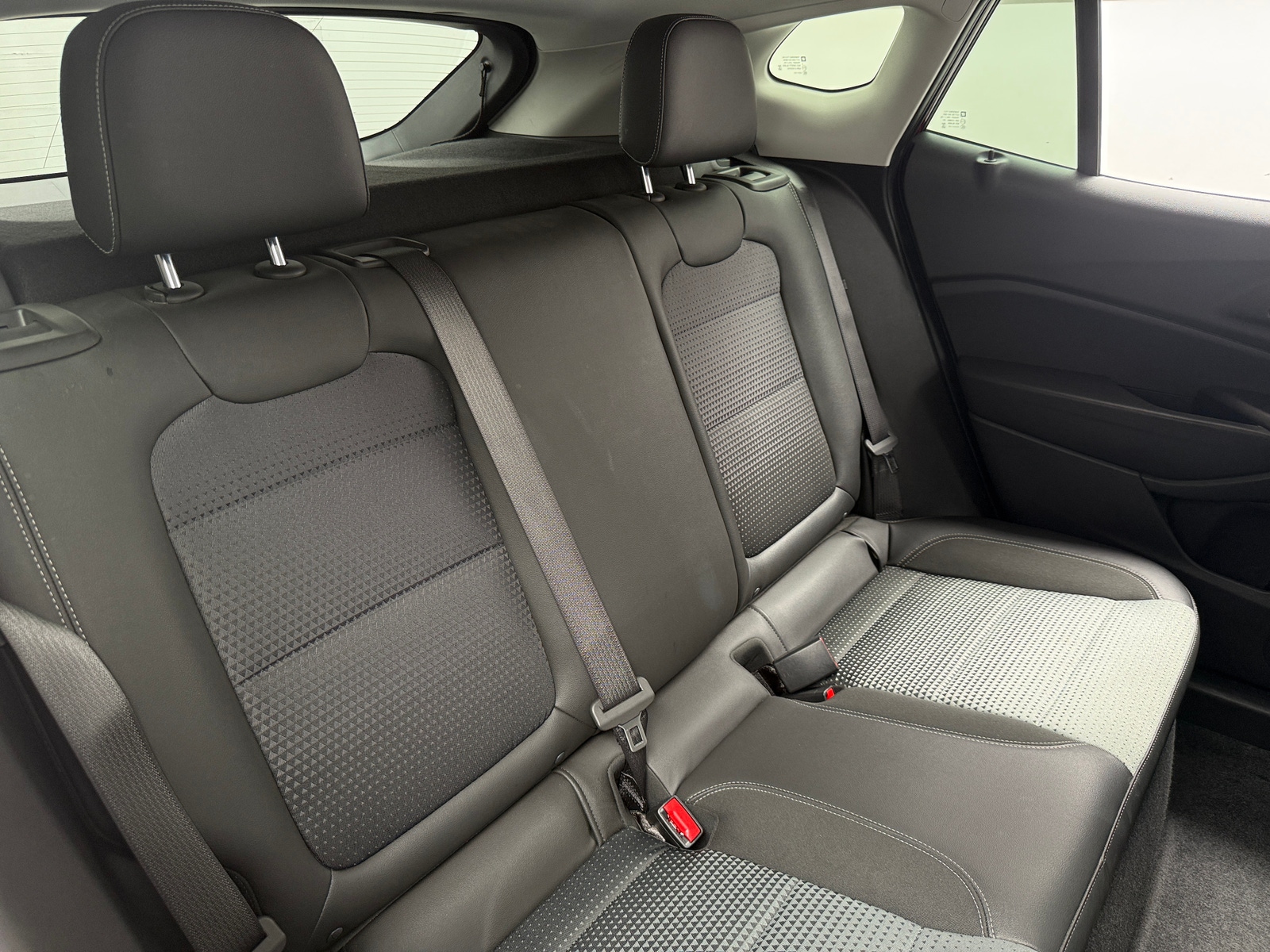 Thumbnail: 2025 Chevrolet Trax - 6