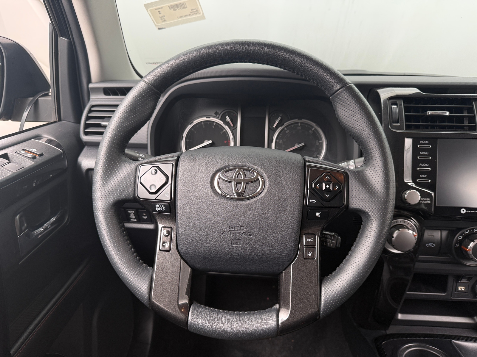 Thumbnail: 2022 Toyota 4Runner - 5