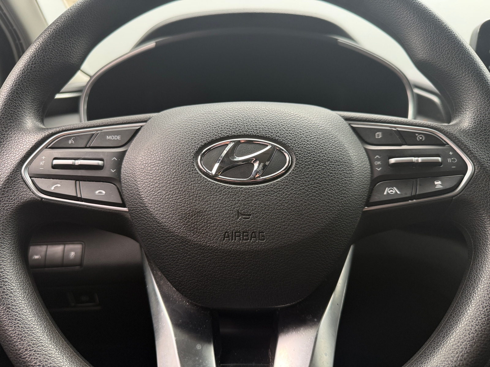 Thumbnail: 2023 Hyundai Santa Fe - 5