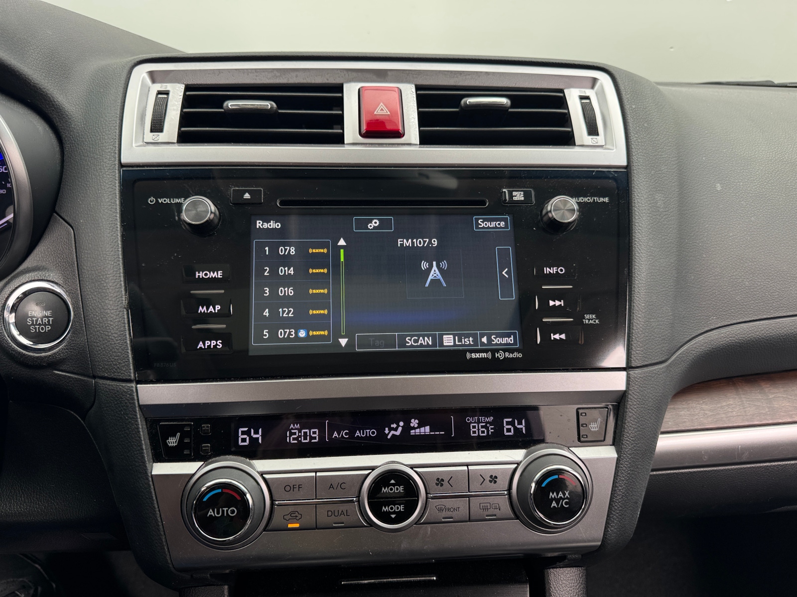 Thumbnail: 2017 Subaru Outback - 3