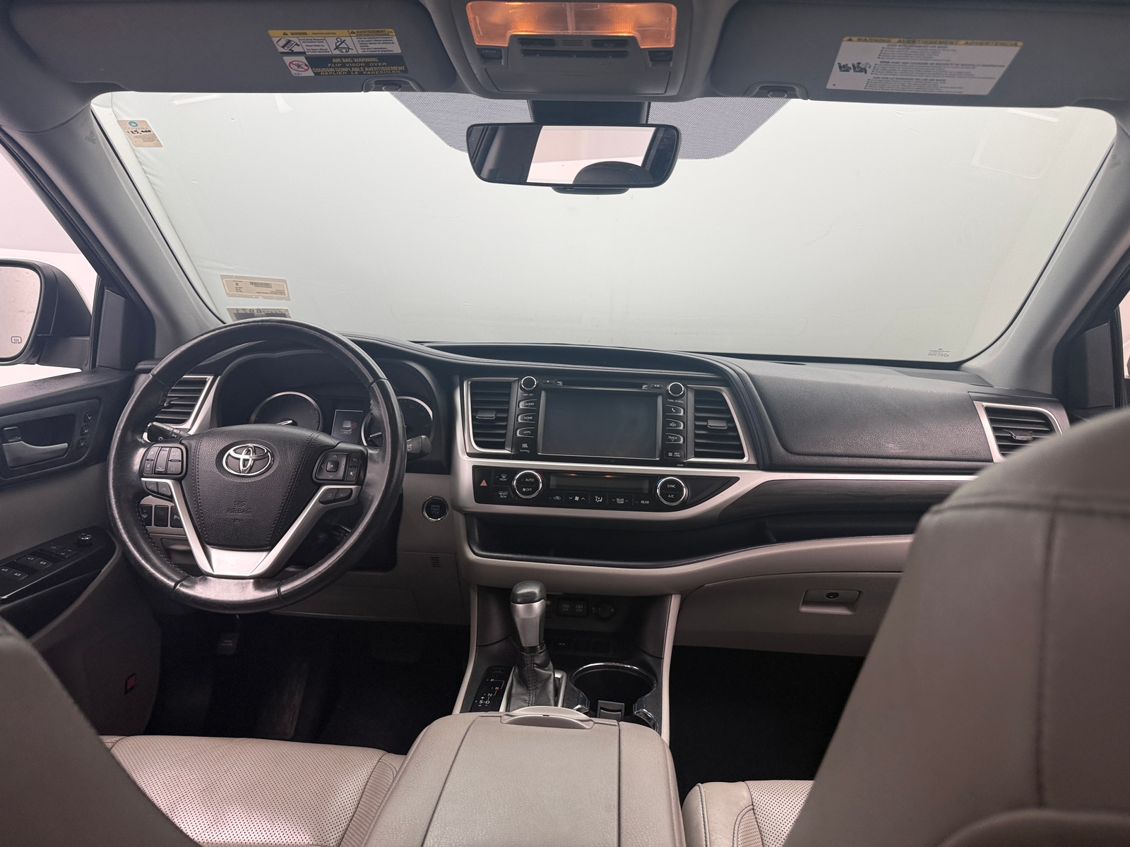 Thumbnail: 2018 Toyota Highlander - 2