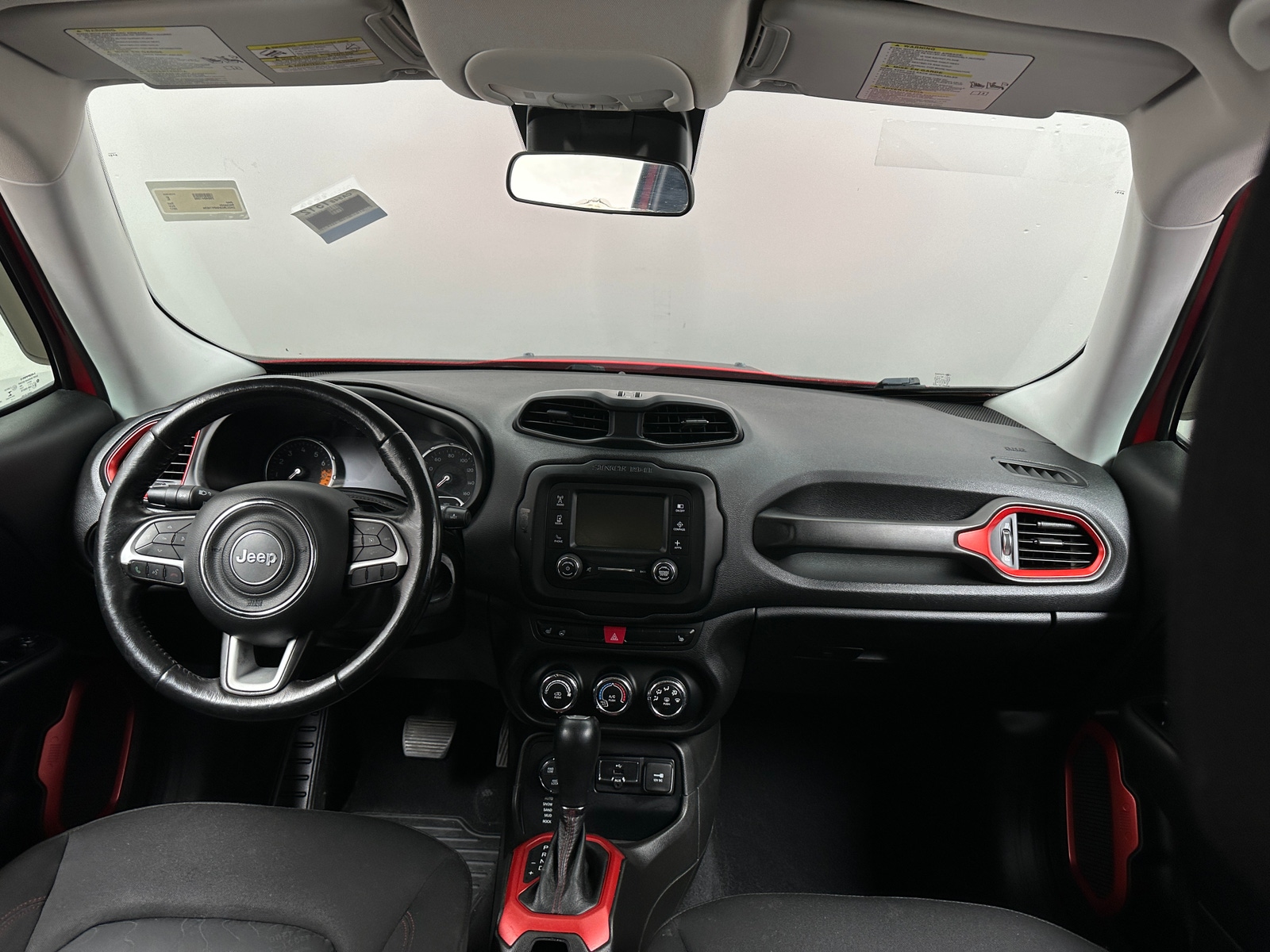 Thumbnail: 2017 Jeep Renegade - 3