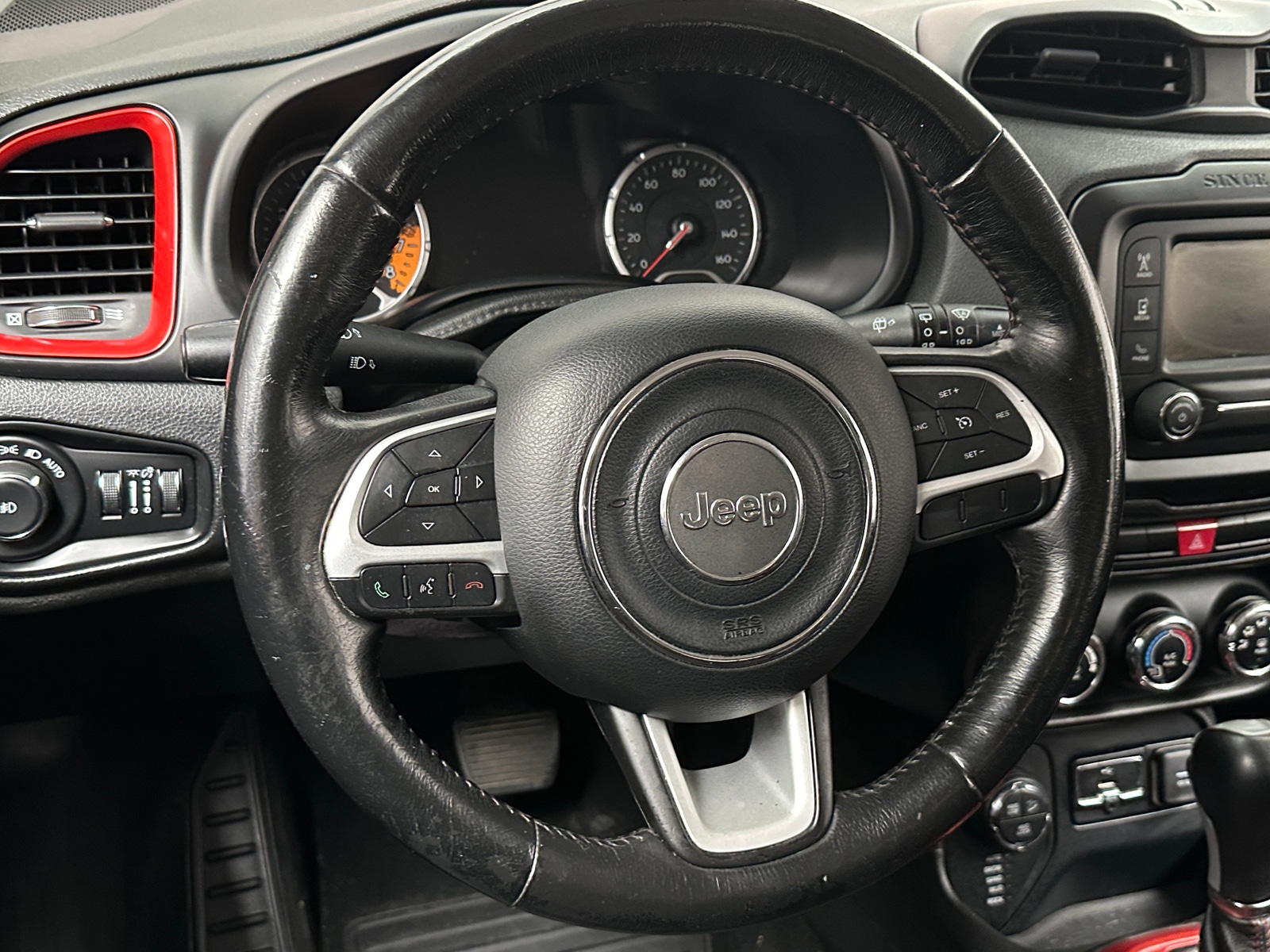 Thumbnail: 2017 Jeep Renegade - 5
