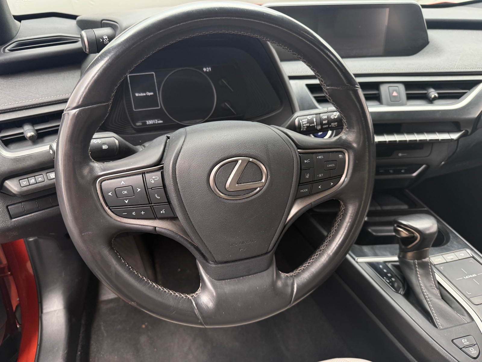 Thumbnail: 2019 Lexus UX - 4
