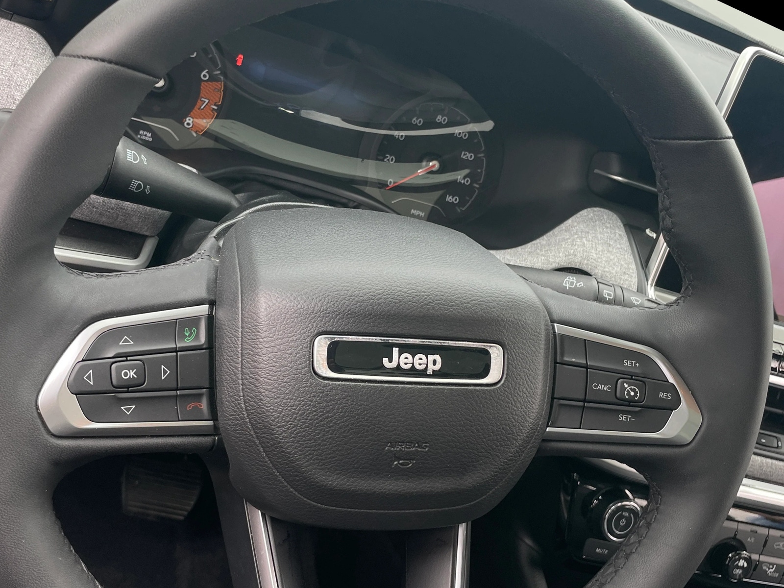 Thumbnail: 2023 Jeep Compass - 4
