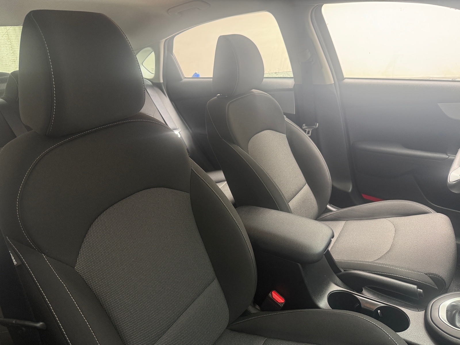 Thumbnail: 2023 Kia Forte - 2