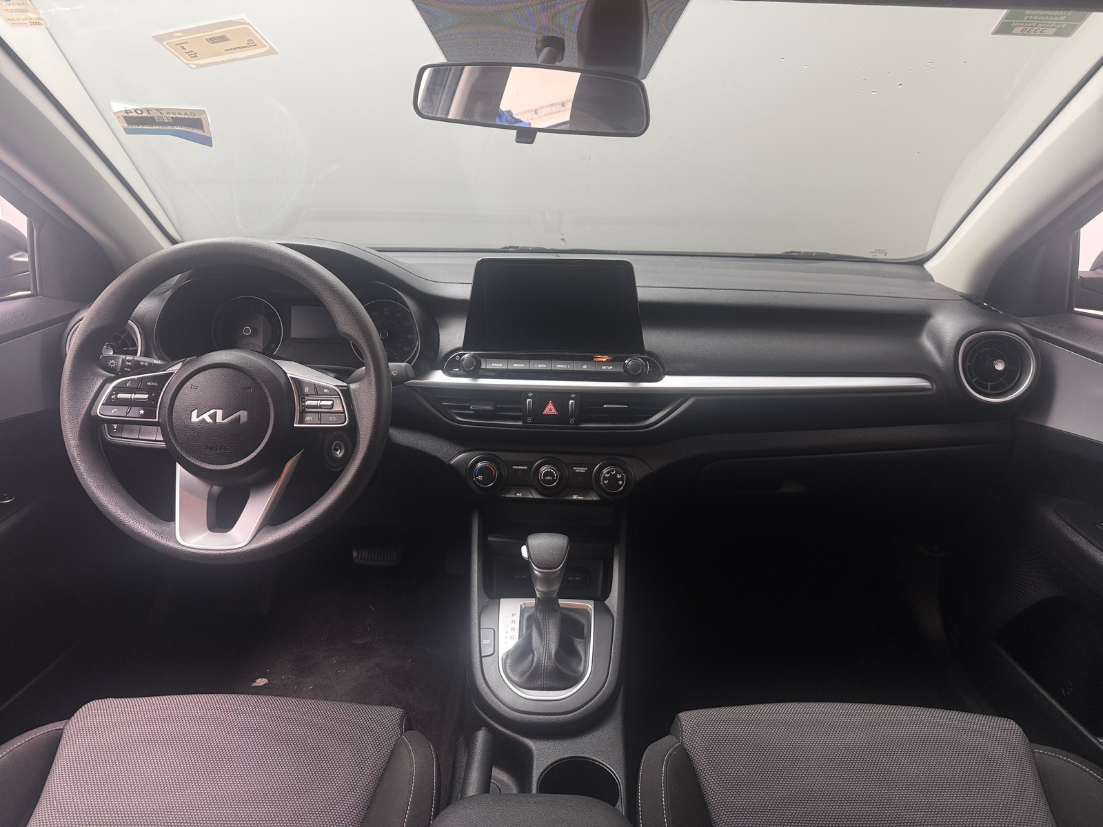 Thumbnail: 2023 Kia Forte - 3