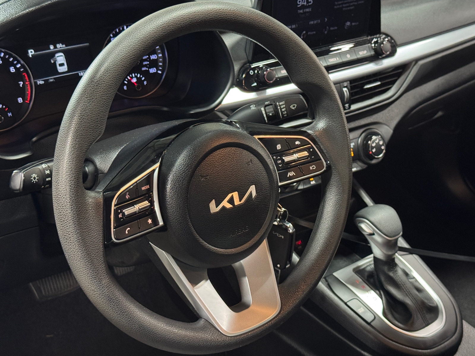 Thumbnail: 2023 Kia Forte - 5