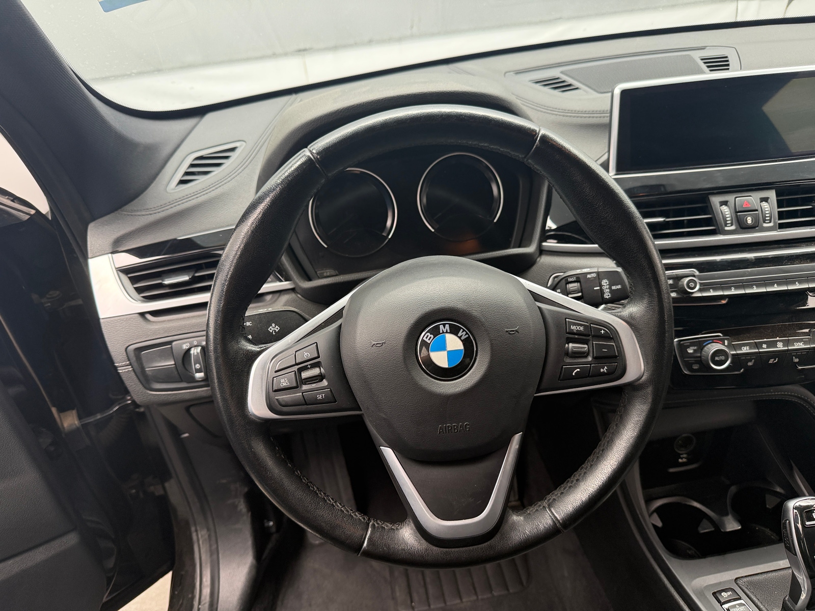 Thumbnail: 2021 BMW X1 - 4