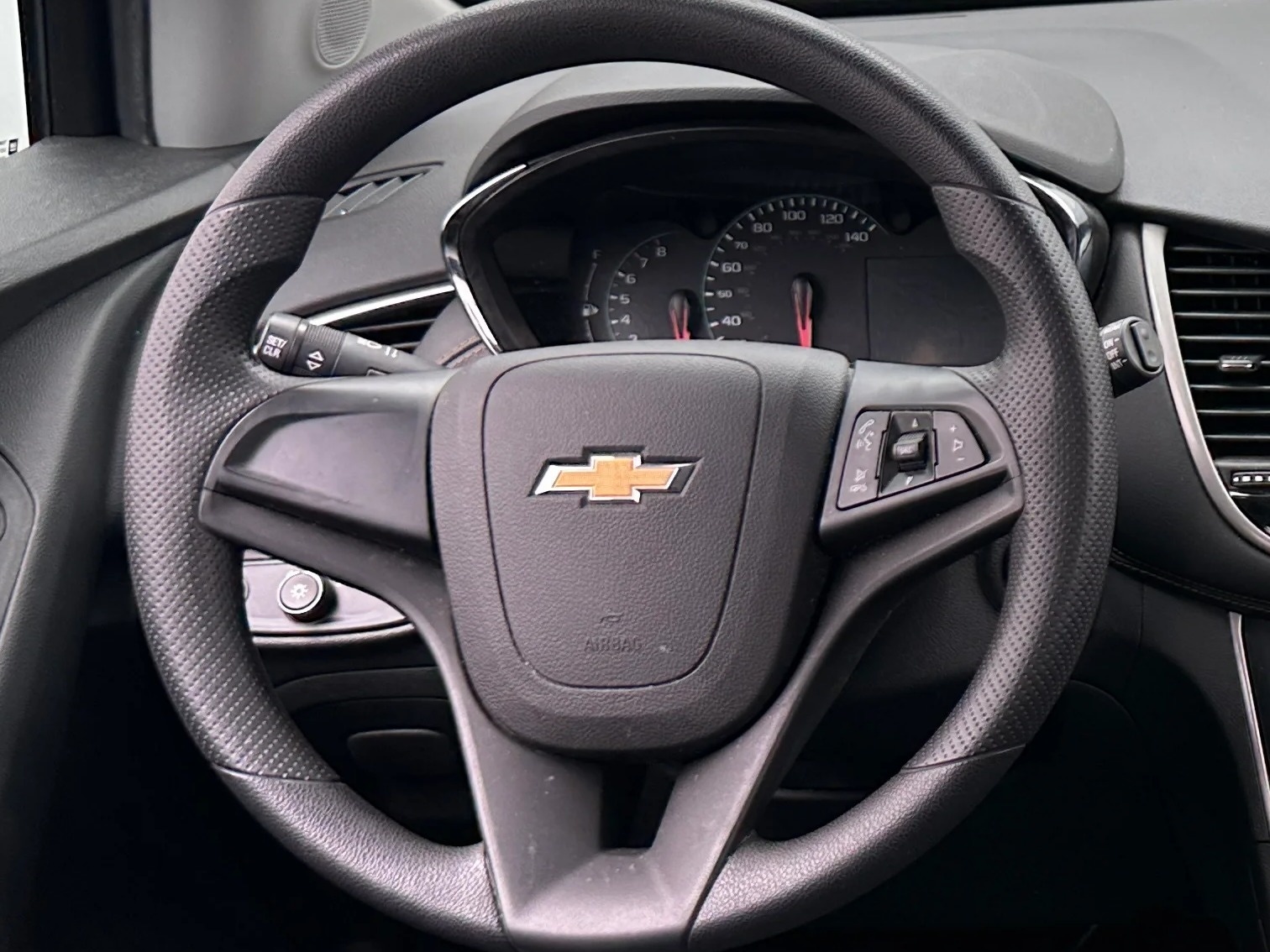 Thumbnail: 2019 Chevrolet Trax - 5