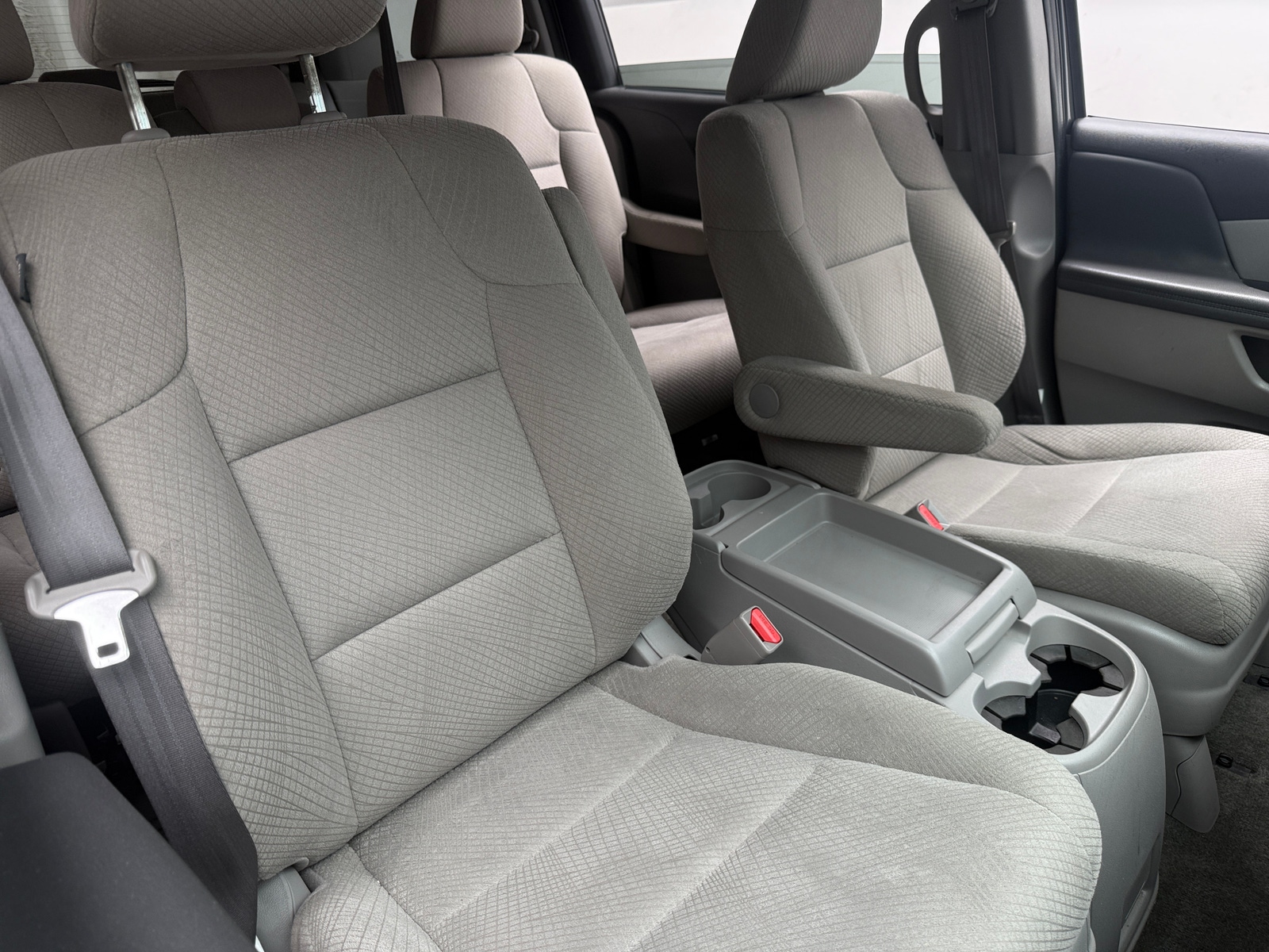 Thumbnail: 2016 Honda Odyssey - 2